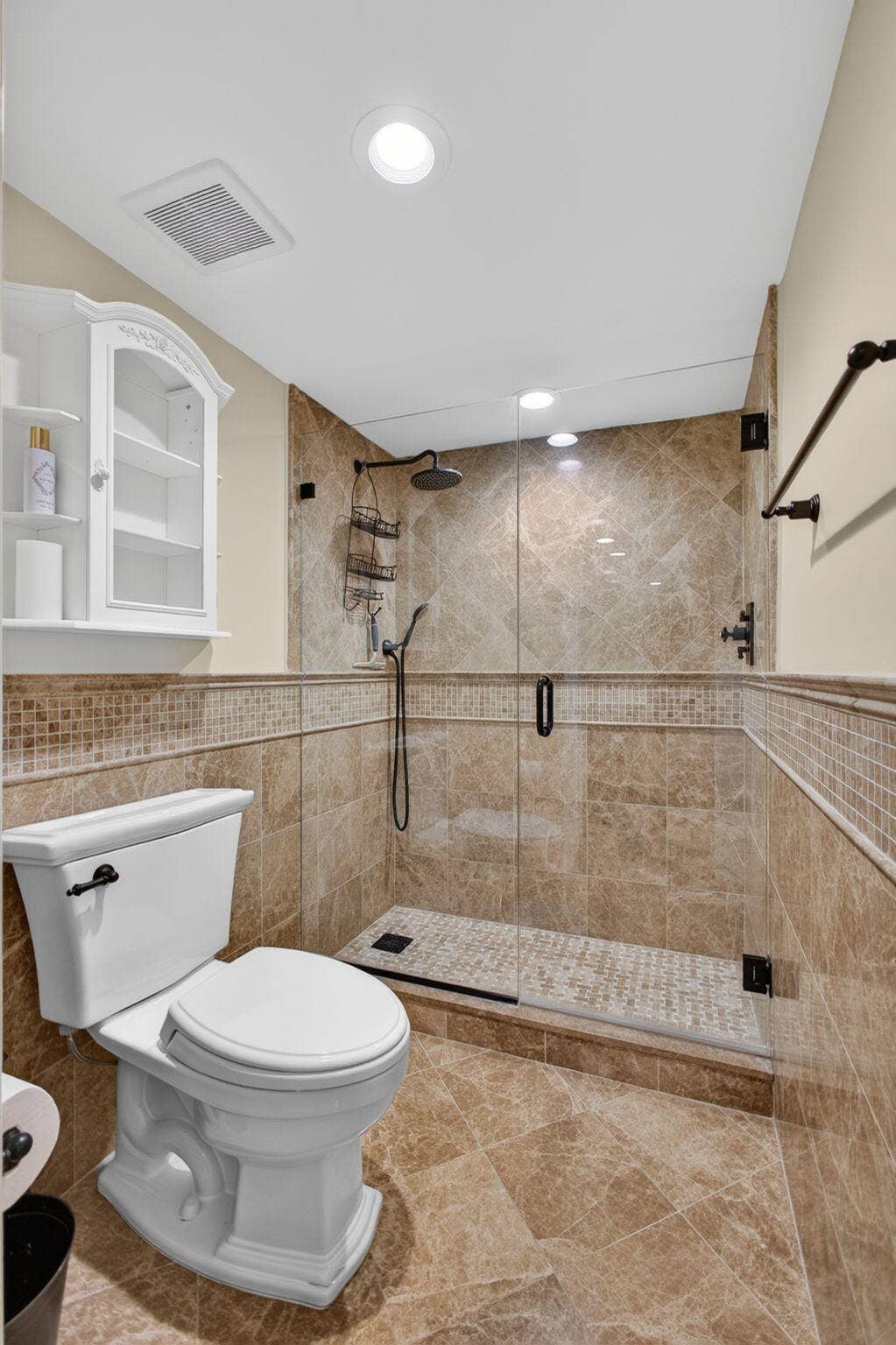 5280 N Ocean Drive, #12B, Riviera Beach, FL 33404 22-web-or-mls-5D1A1233