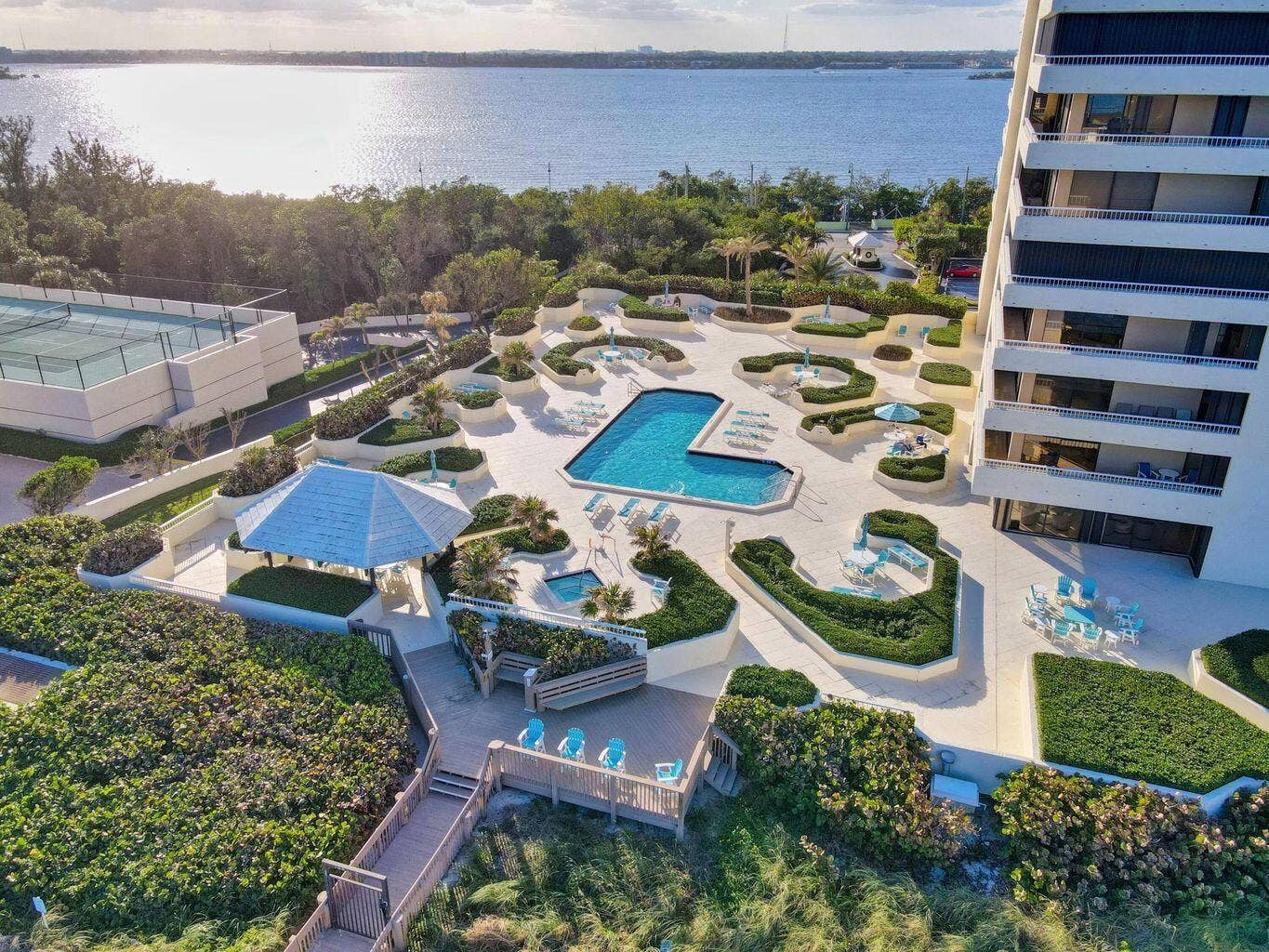 5280 N Ocean Drive, #12B, Riviera Beach, FL 33404 20240123012120217612000000-o