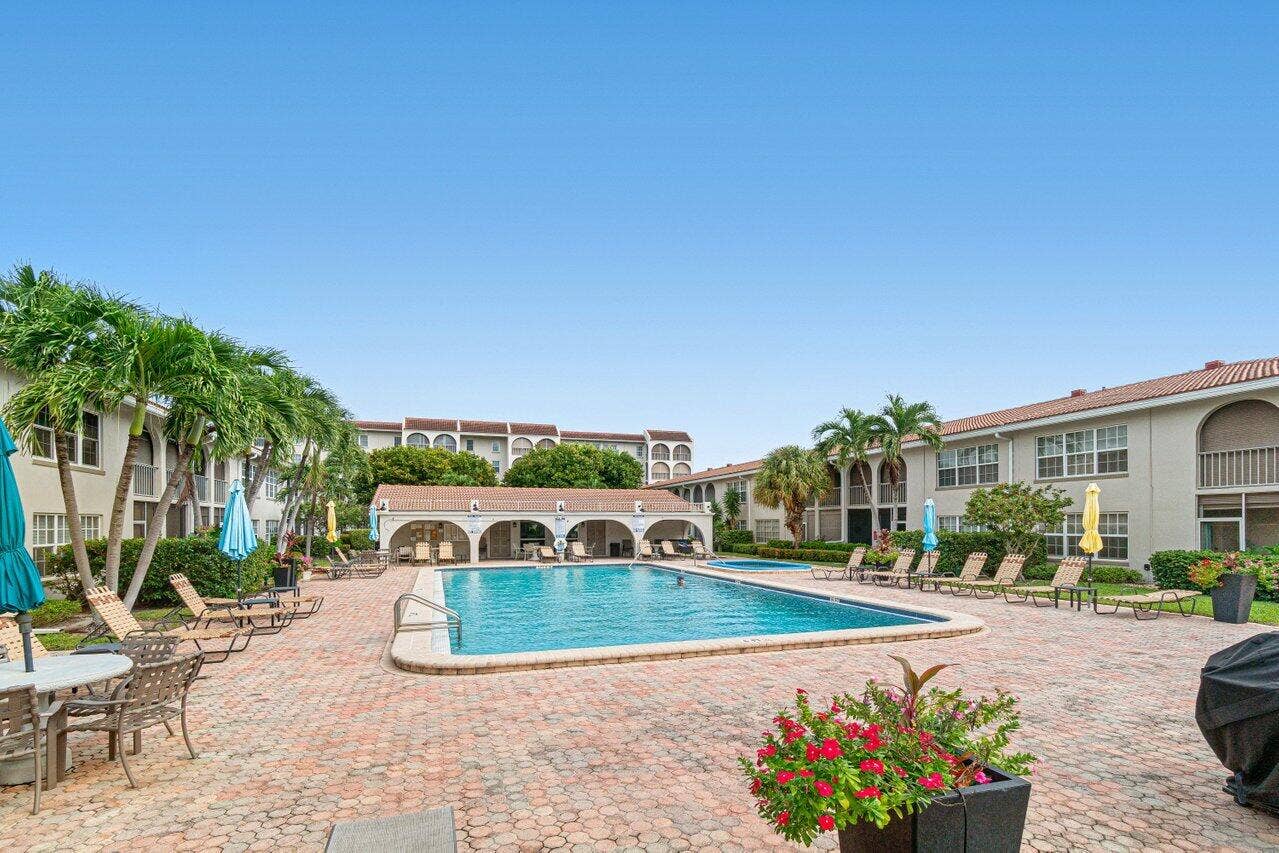 030-250Northeast20thStreet-2300-Boca-FL-