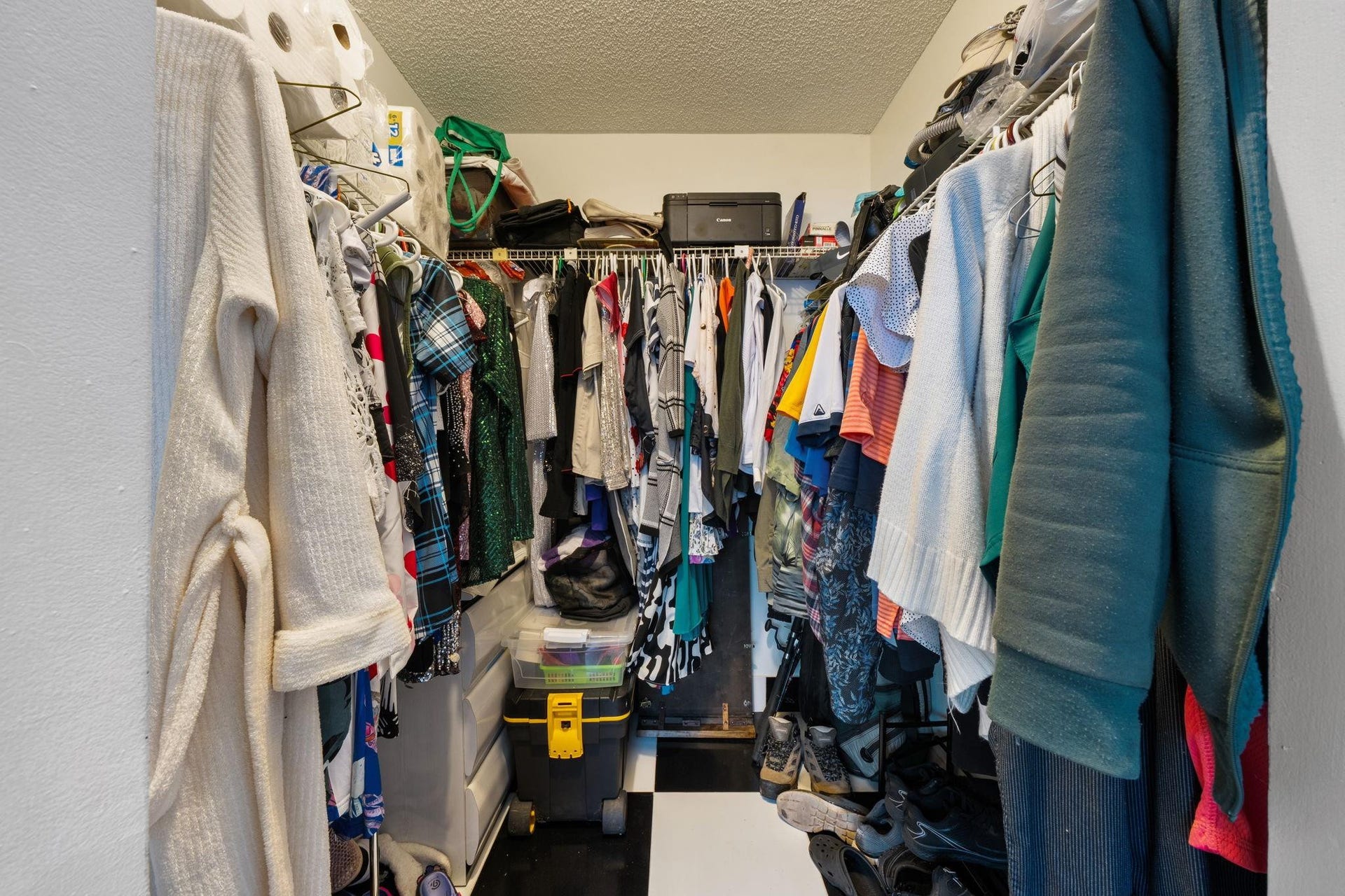 Walk In Closet