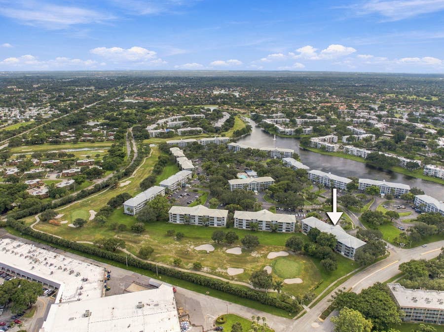 Property photo for 1502 WHITEHALL Drive, #305, Davie, FL