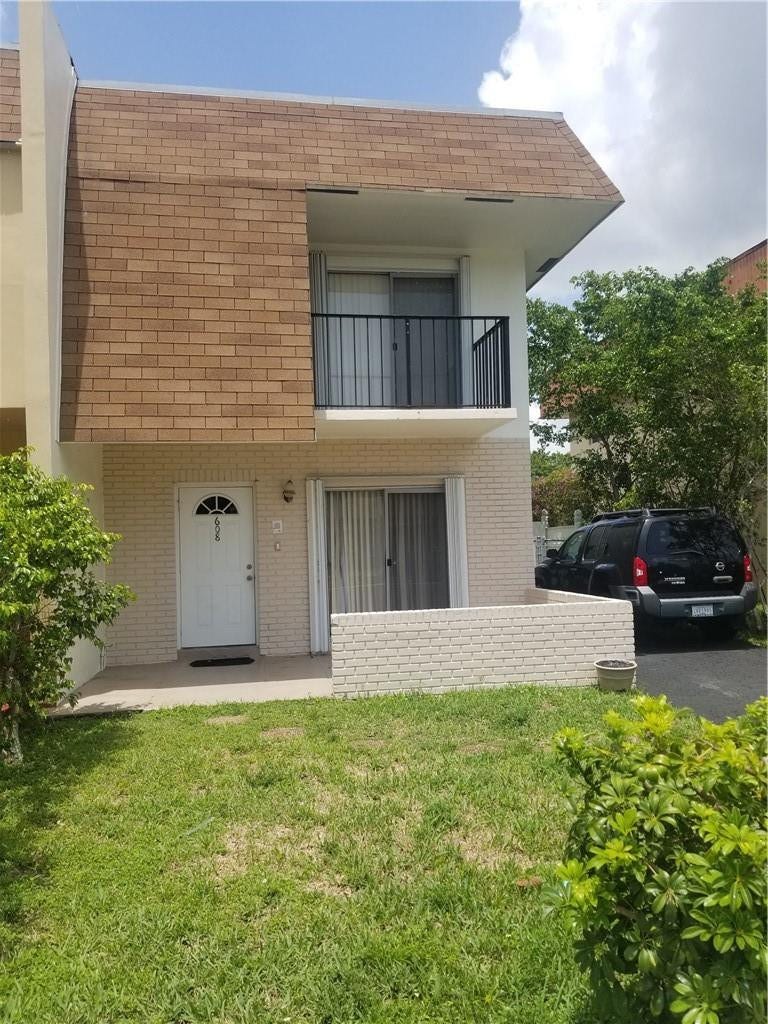 Property photo for 608 SW 80th Terrace, North Lauderdale, FL