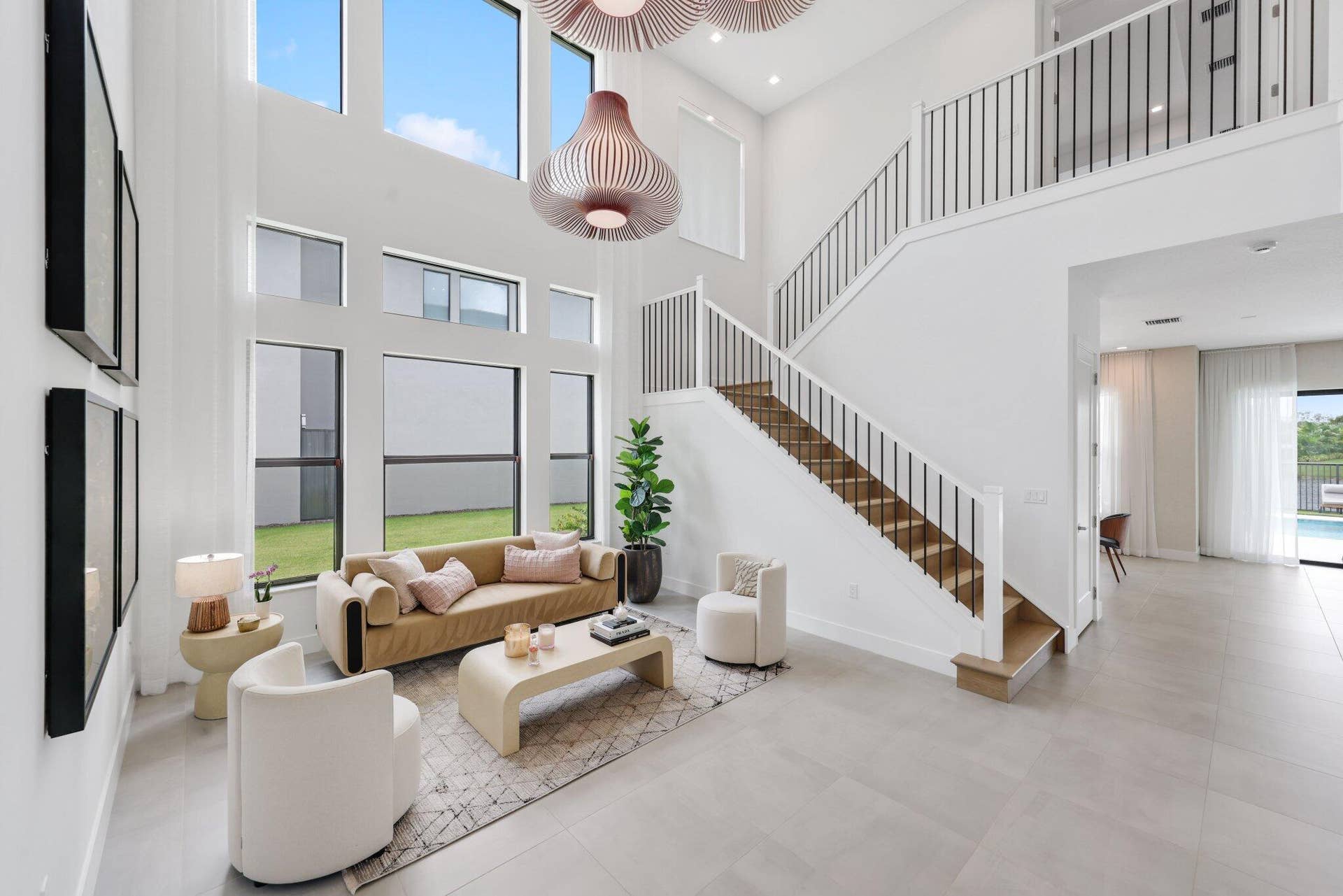 9682 Juniper Bay Ave - 7.jpg-SMALL