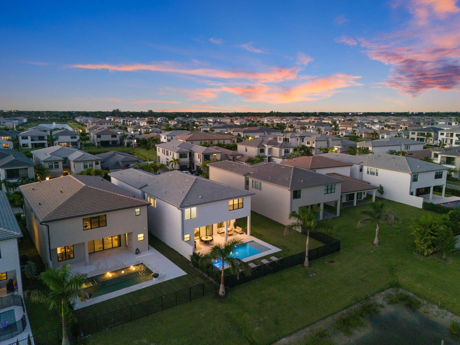 9682 Juniper Bay Ave - 135.jpg-SMALL