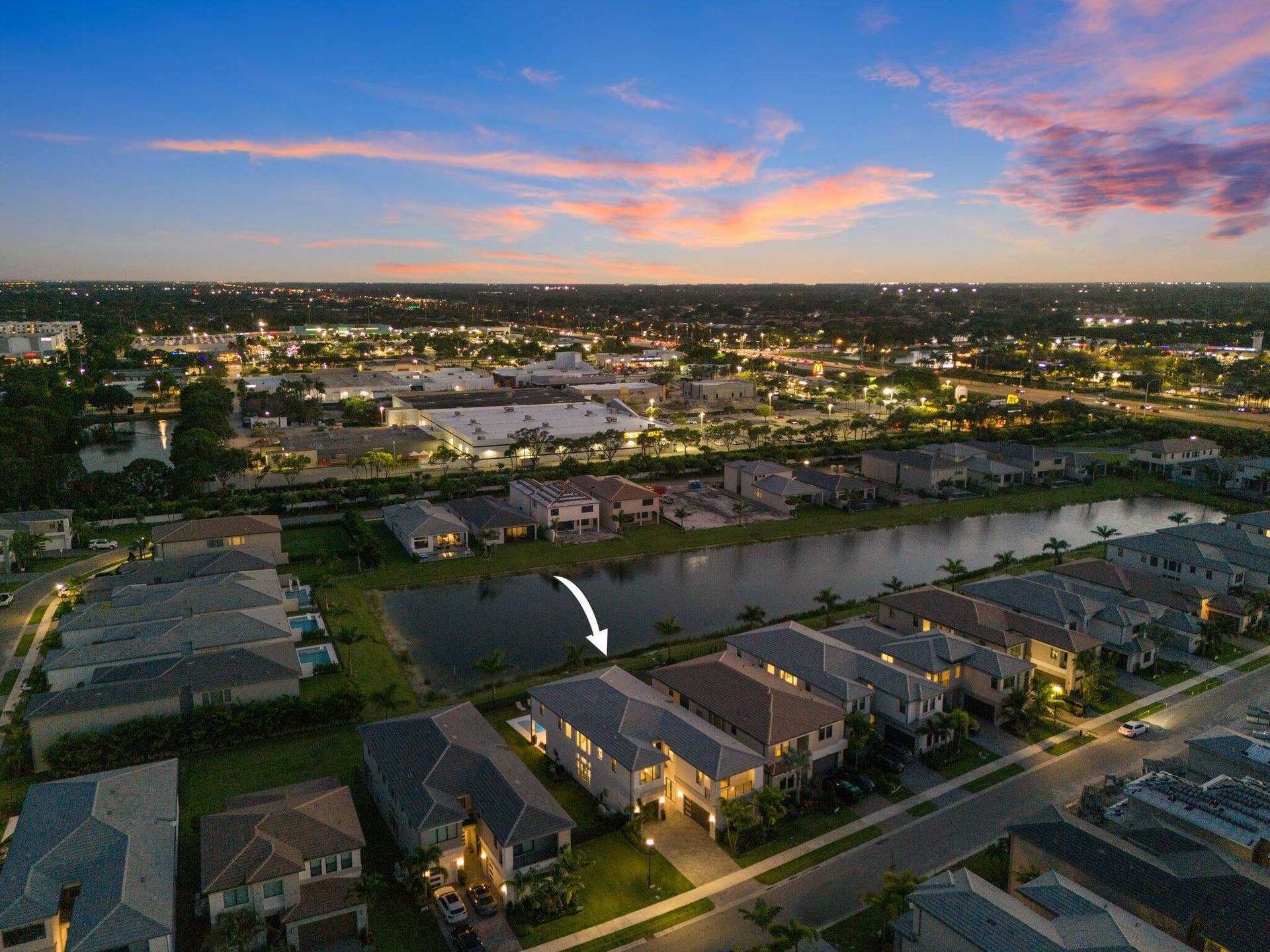 9682 Juniper Bay Ave - 139.jpg-SMALL
