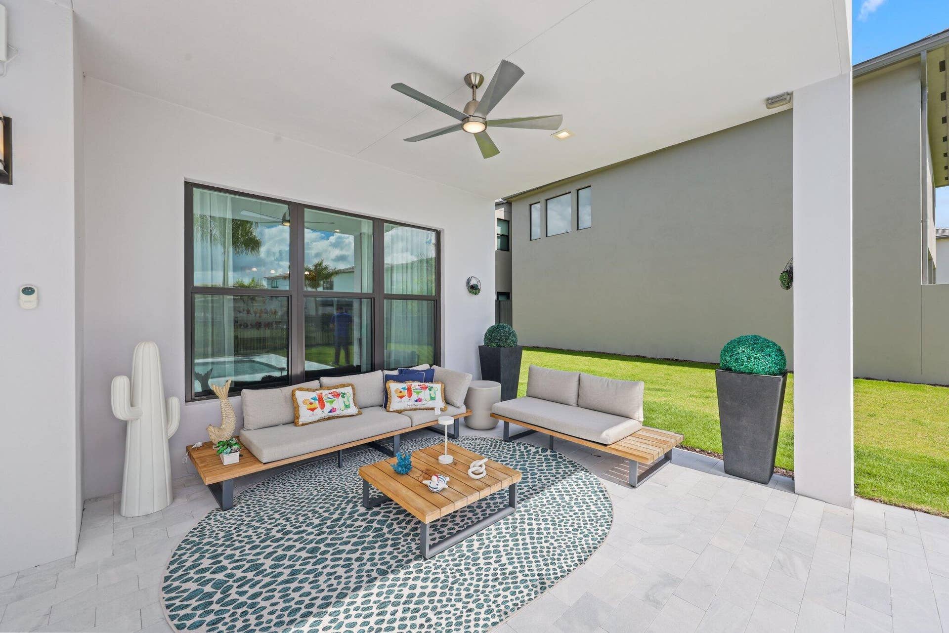 9682 Juniper Bay Ave - 45.jpg-SMALL