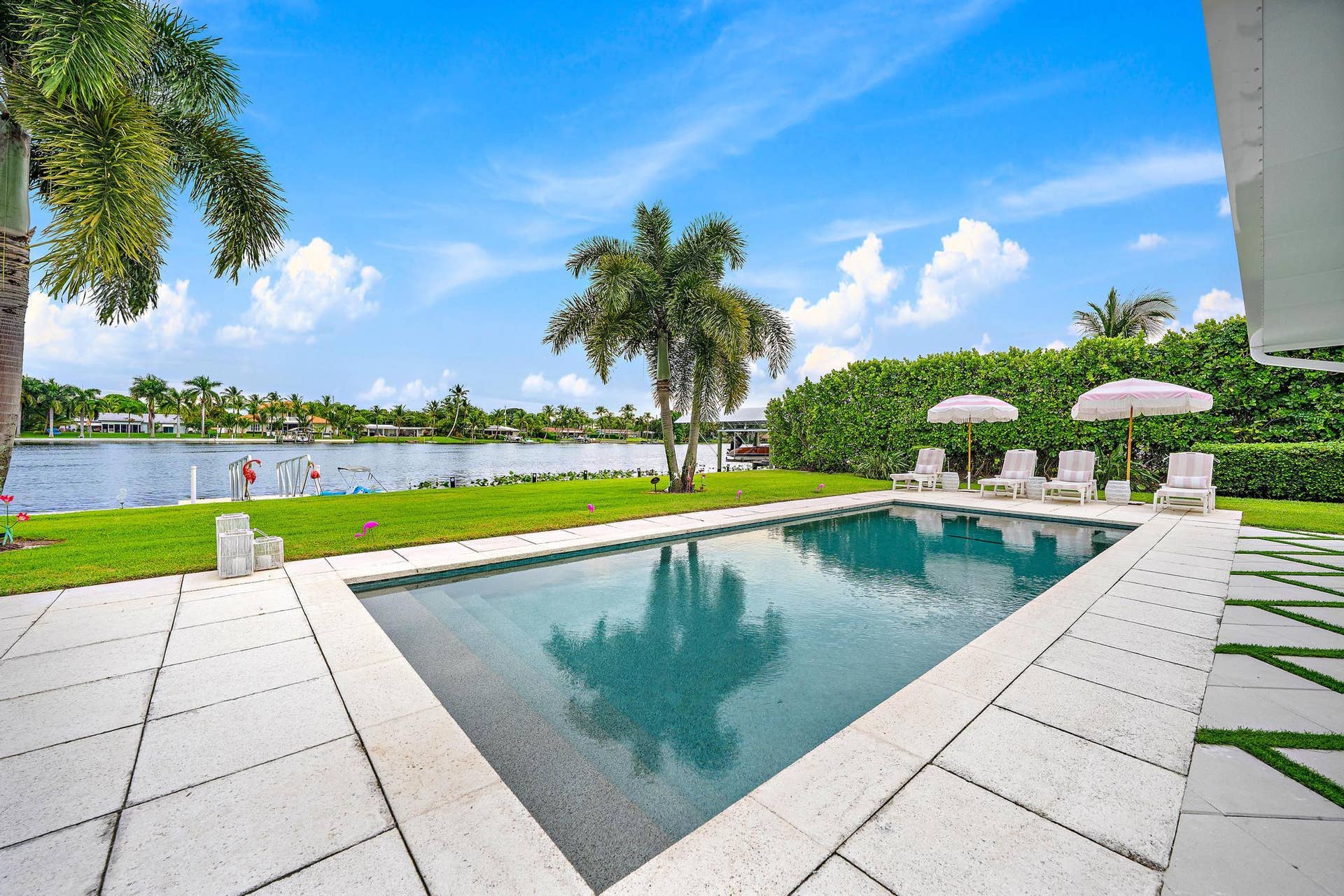 7128 W Lake Drive, Lake Clarke Shores, FL 33406 7128 W Lake Dr 2026-36