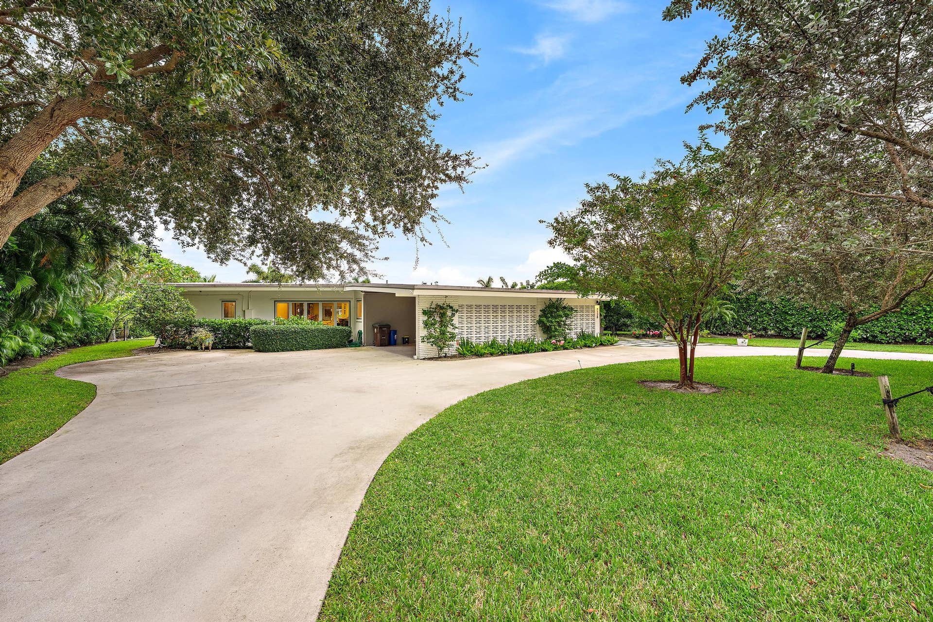 7128 W Lake Drive, Lake Clarke Shores, FL 33406 7128 W Lake Dr 2026-43