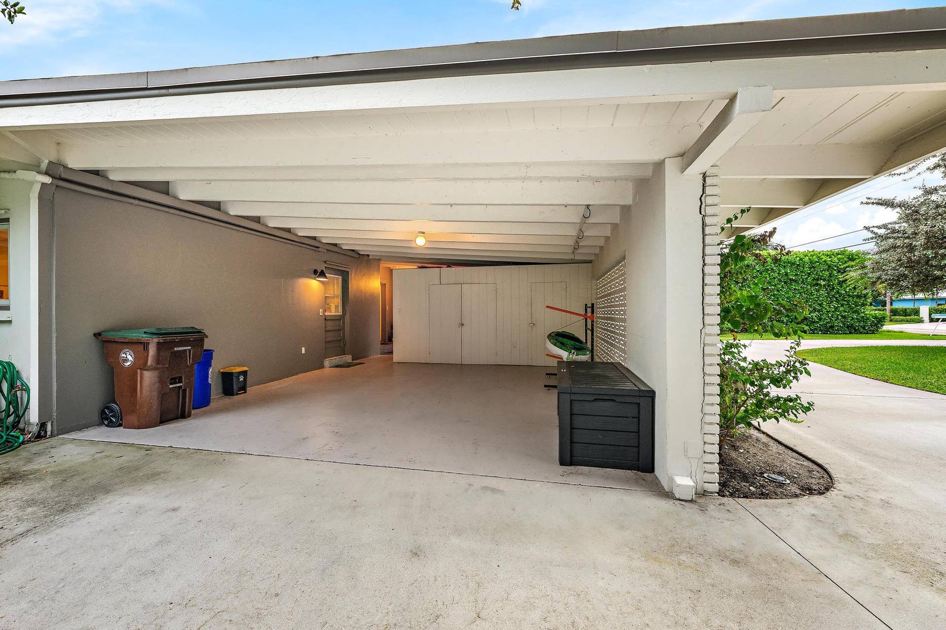 7128 W Lake Drive, Lake Clarke Shores, FL 33406 7128 W Lake Dr 2026-42