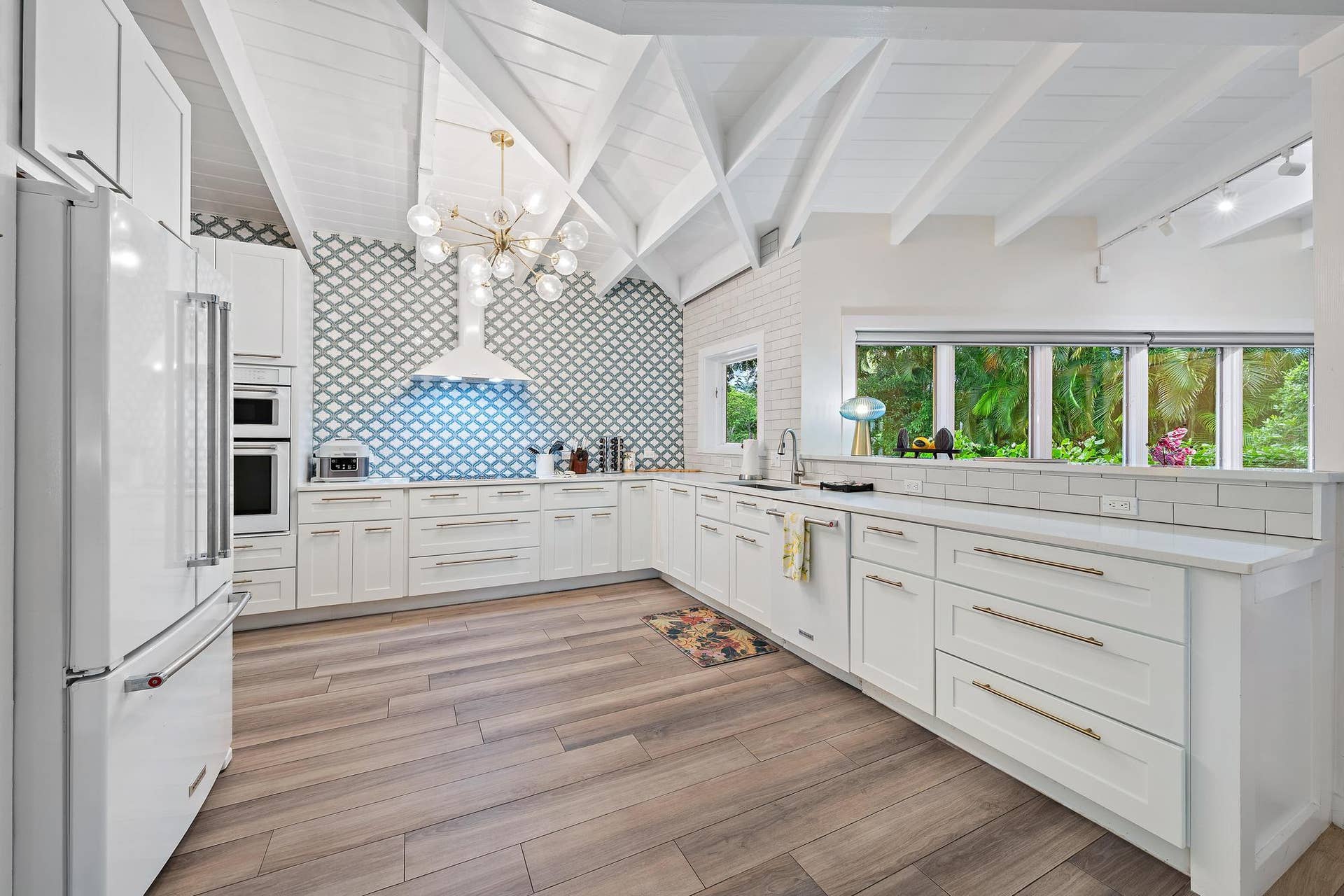 7128 W Lake Drive, Lake Clarke Shores, FL 33406 7128 W Lake Dr 2026-17