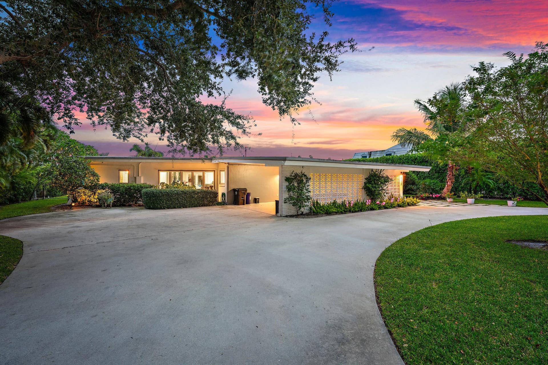 7128 W Lake Drive, Lake Clarke Shores, FL 33406 7128 W Lake Dr 2026-51