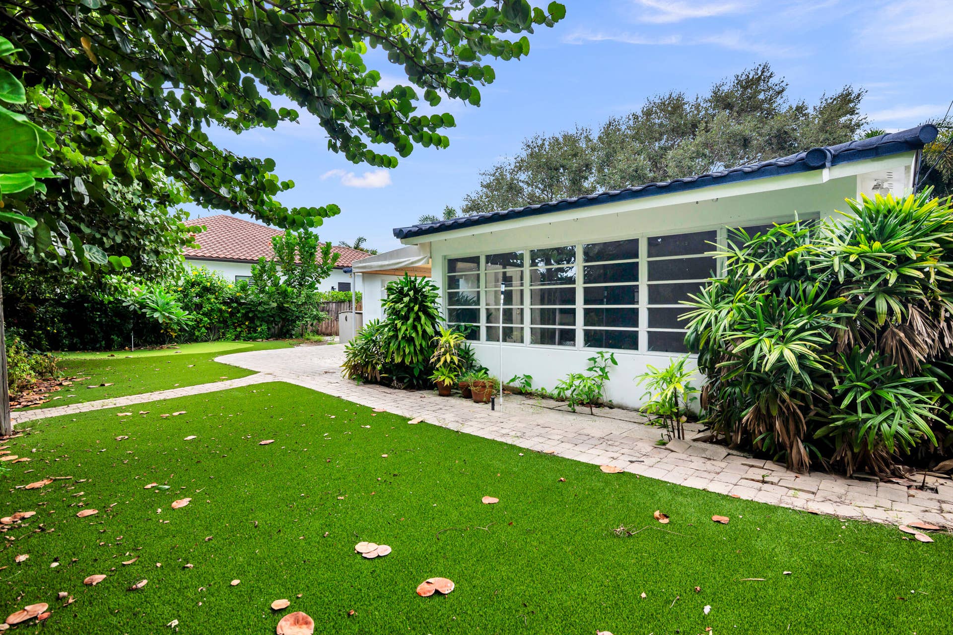 113 GREGORY Place, West Palm Beach, FL 33405 Backyard