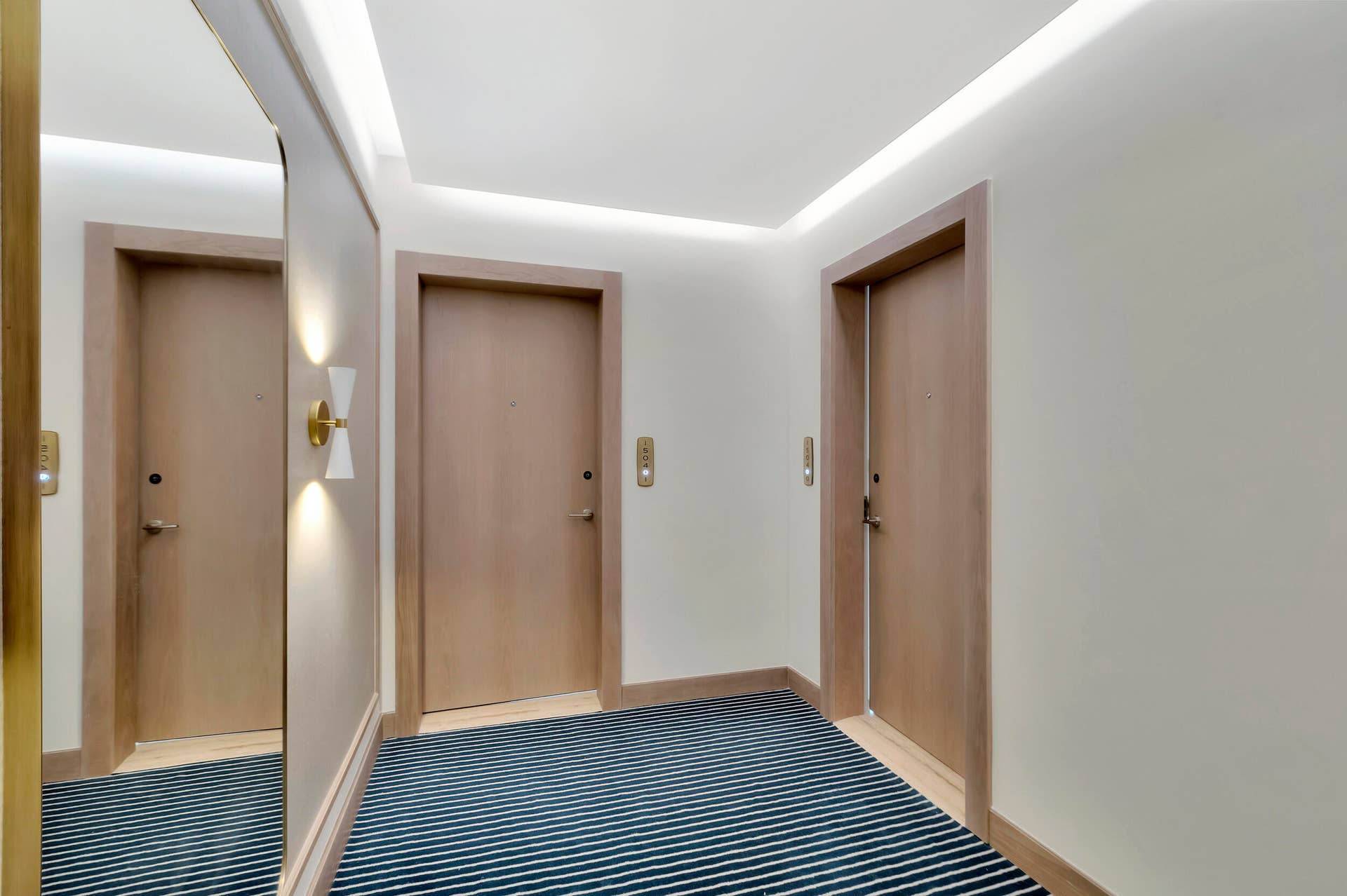 525 N FORT LAUDERDALE BEACH Boulevard N, #1704, Fort Lauderdale, FL 33304 02__g6i7787