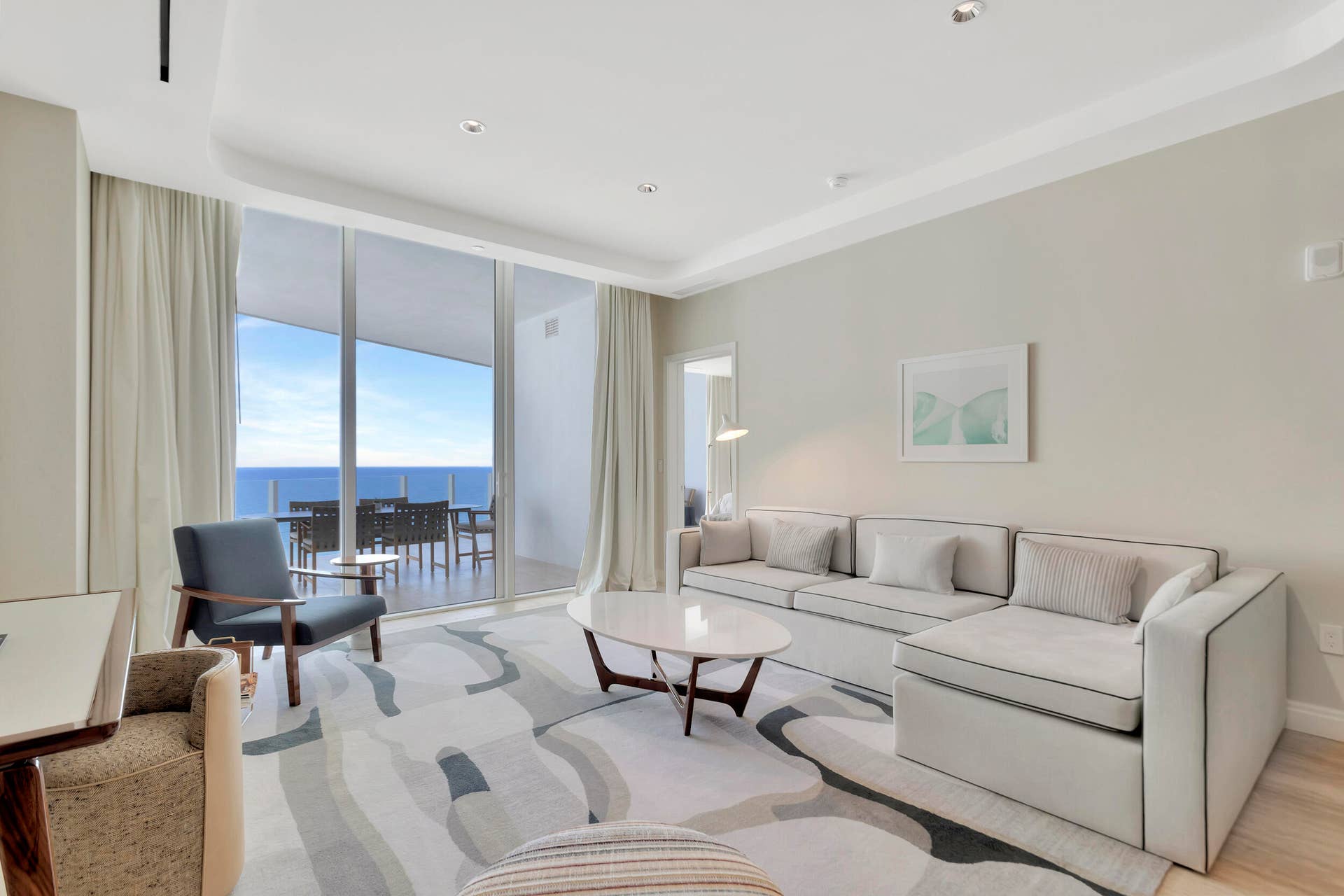 525 N FORT LAUDERDALE BEACH Boulevard N, #1704, Fort Lauderdale, FL 33304 30__g6i7987