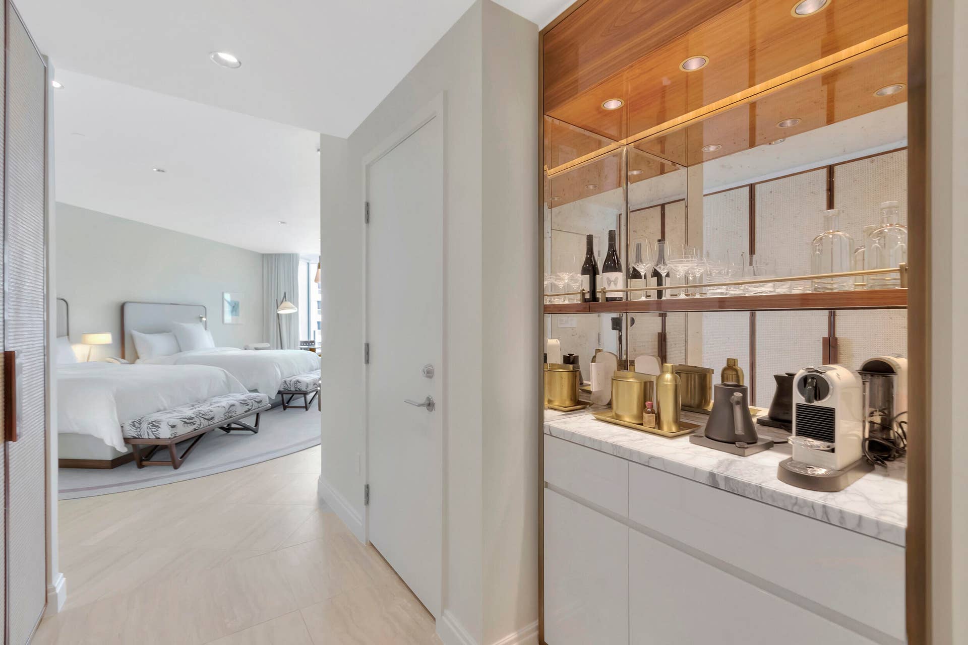 525 N FORT LAUDERDALE BEACH Boulevard N, #1704, Fort Lauderdale, FL 33304 03__g6i7792