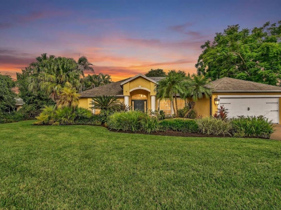 Property photo for 1918 SW BELLEVUE Avenue, Port St Lucie, FL