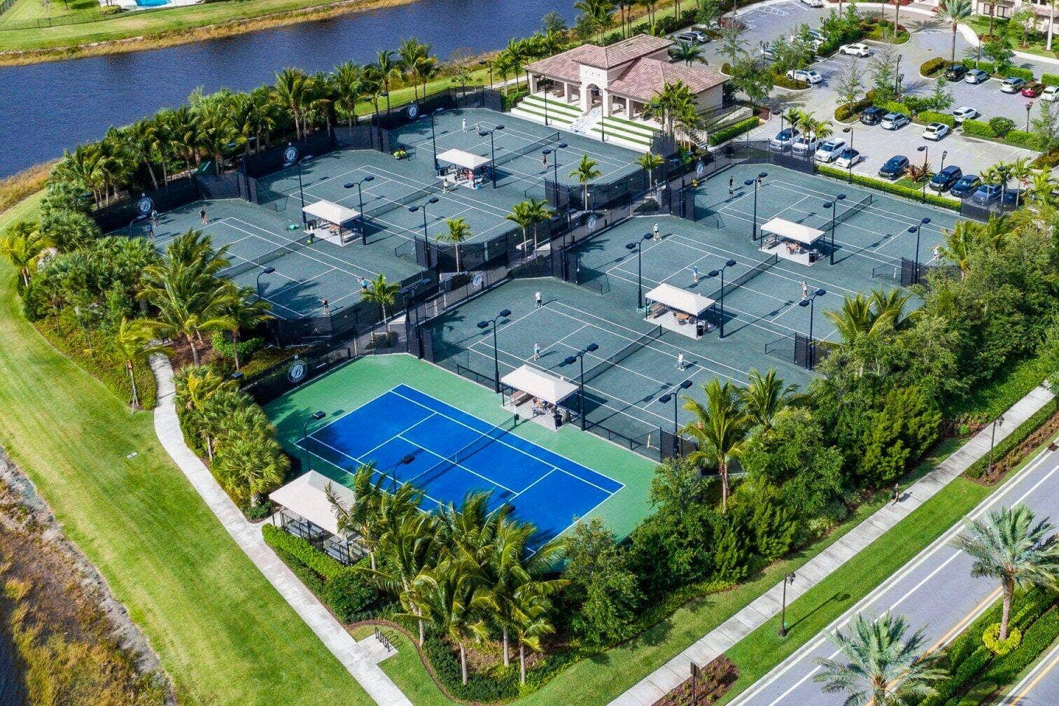 8658 LEWIS RIVER Road, Delray Beach, FL 33446 83