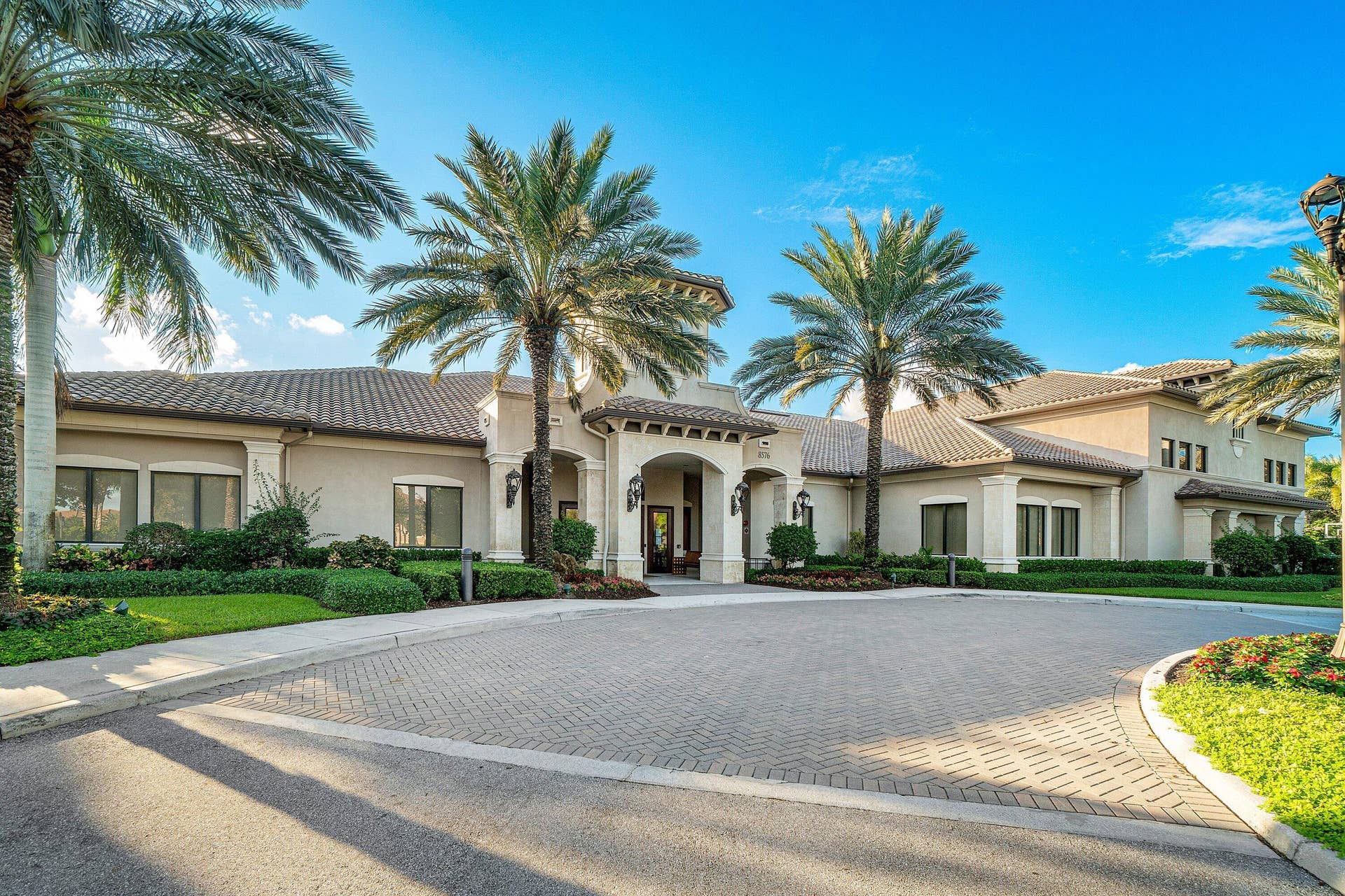 8658 LEWIS RIVER Road, Delray Beach, FL 33446 72