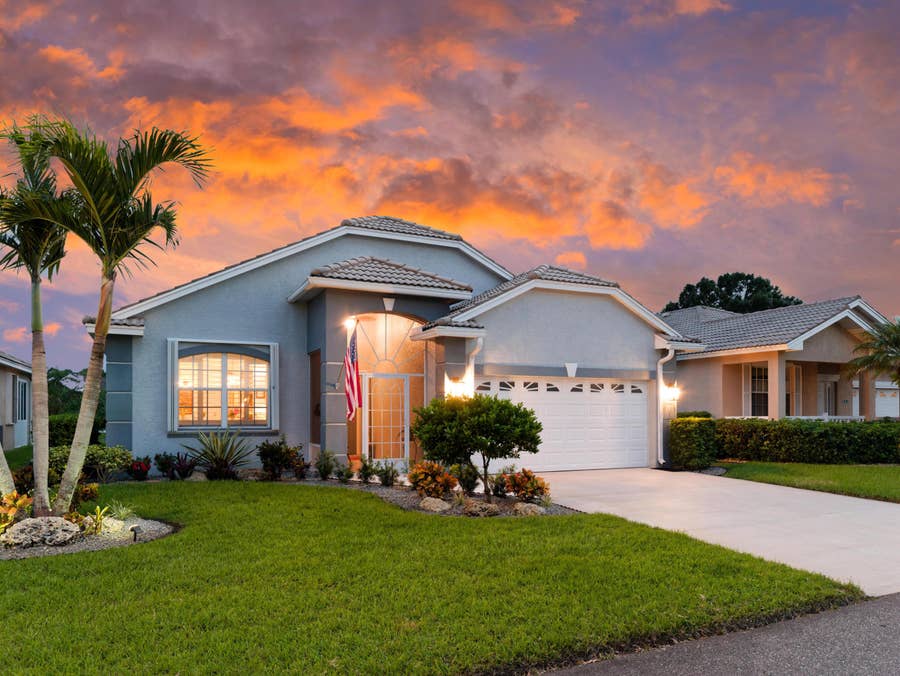 Property photo for 908 NW Sarria Court, Port St Lucie, FL