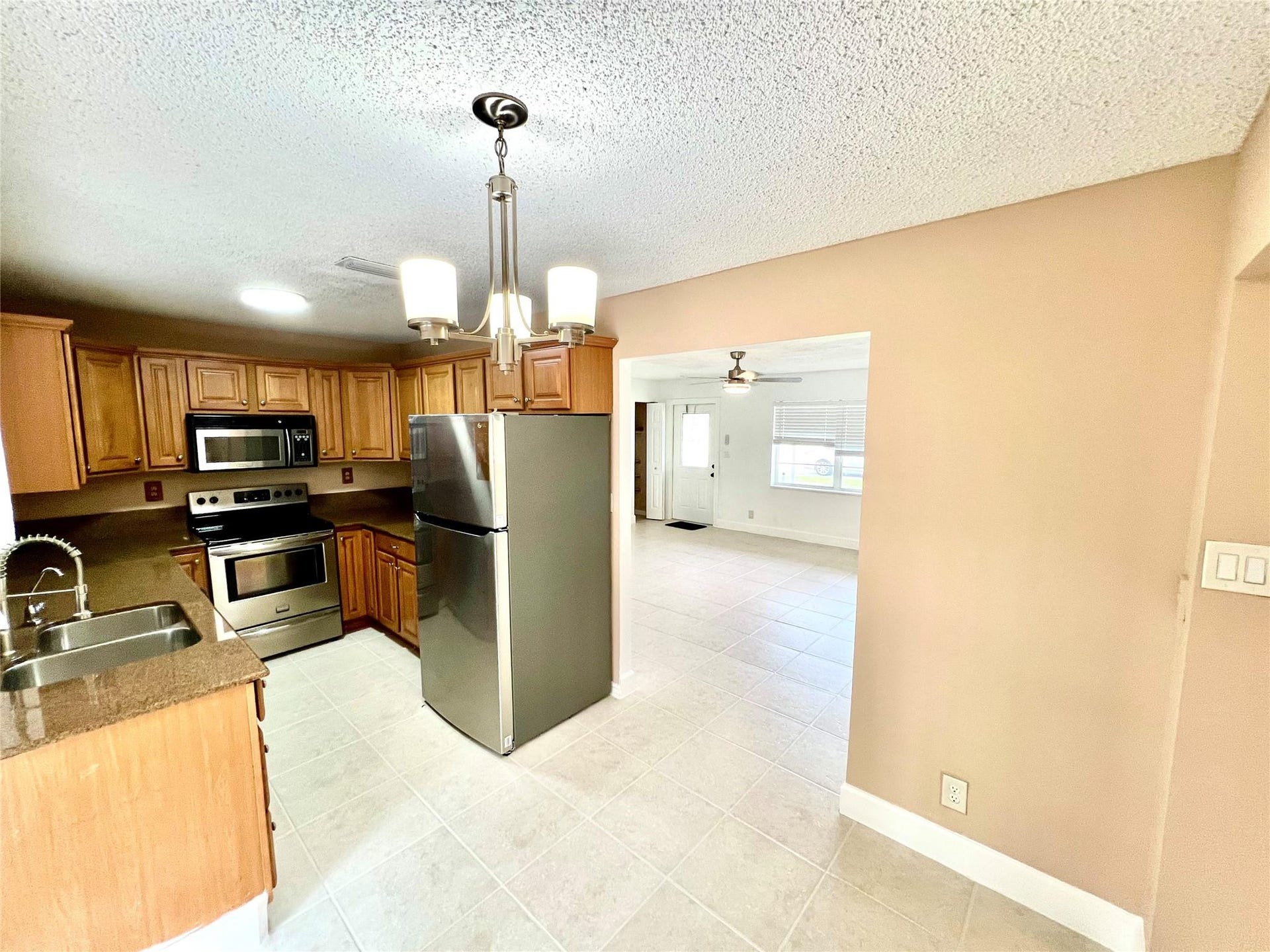 18435 Spanish Isles Court, Boca Raton, Boca Raton, FL 33496 Photo 2