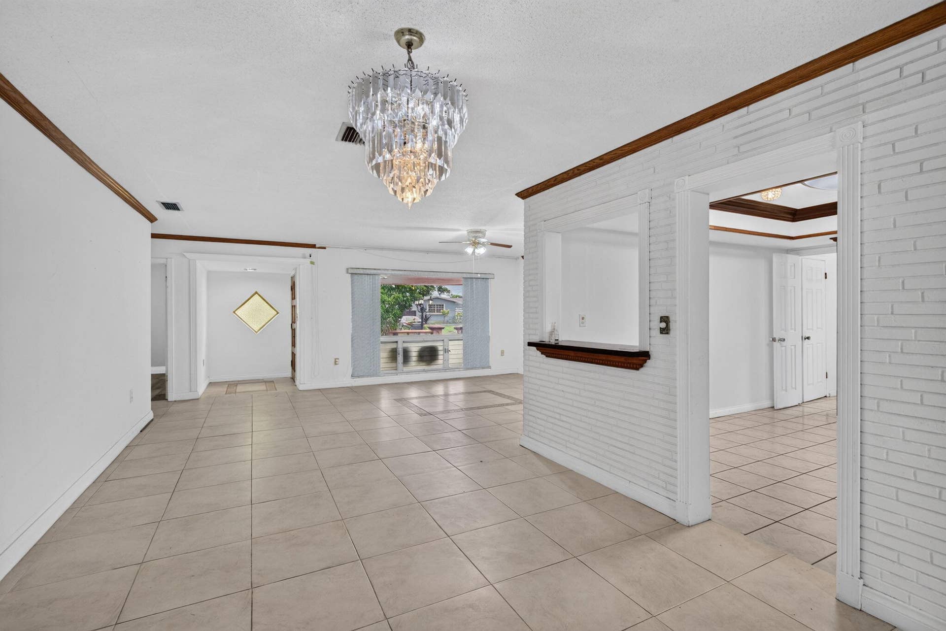 7761 BILTMORE Boulevard, Miramar, FL 33023 12-web-or-mls-_A7A0402