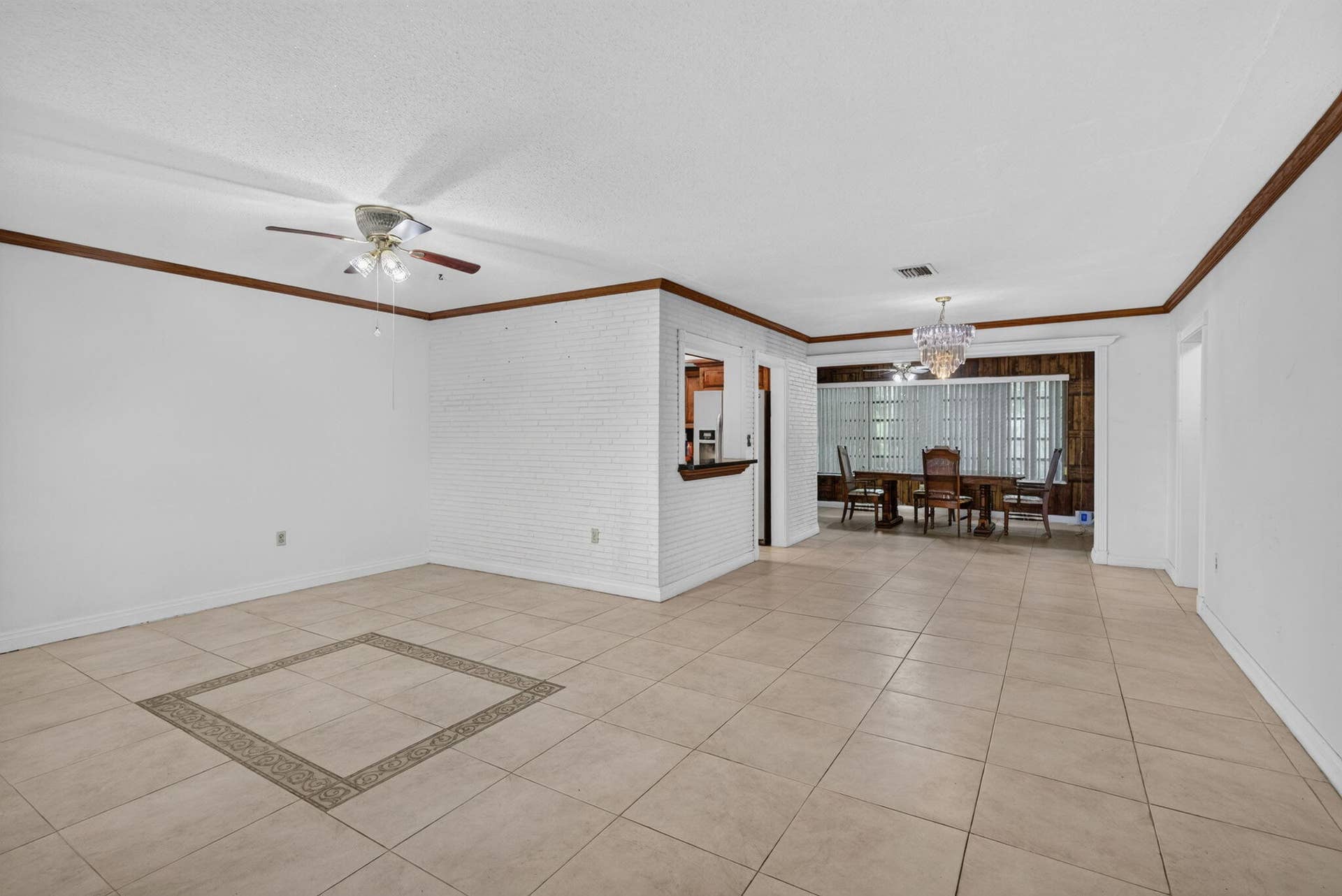7761 BILTMORE Boulevard, Miramar, FL 33023 6-web-or-mls-_A7A0372