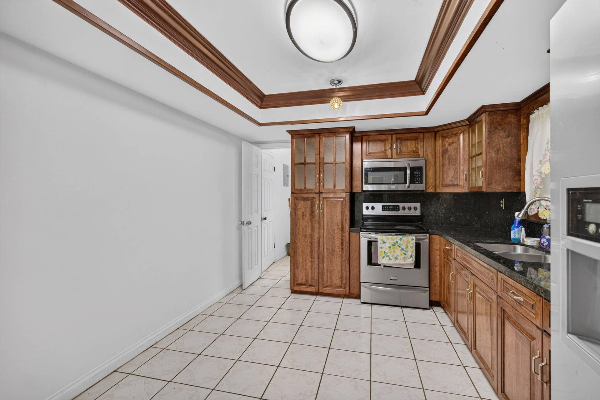 7761 BILTMORE Boulevard, Miramar, FL 33023 13-web-or-mls-_A7A0408