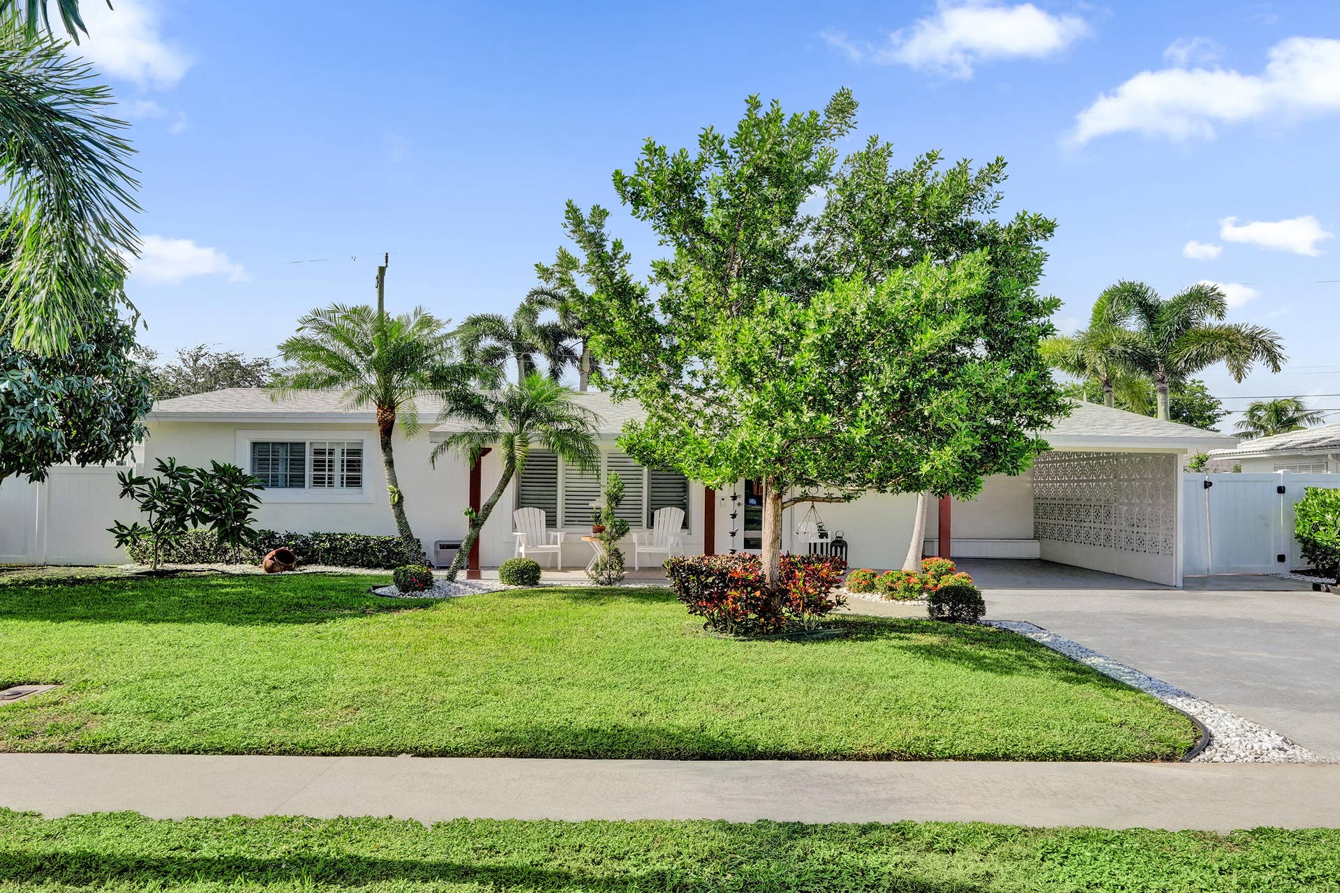500 SE 3RD Street, Deerfield Beach, FL 33441 DSC03503