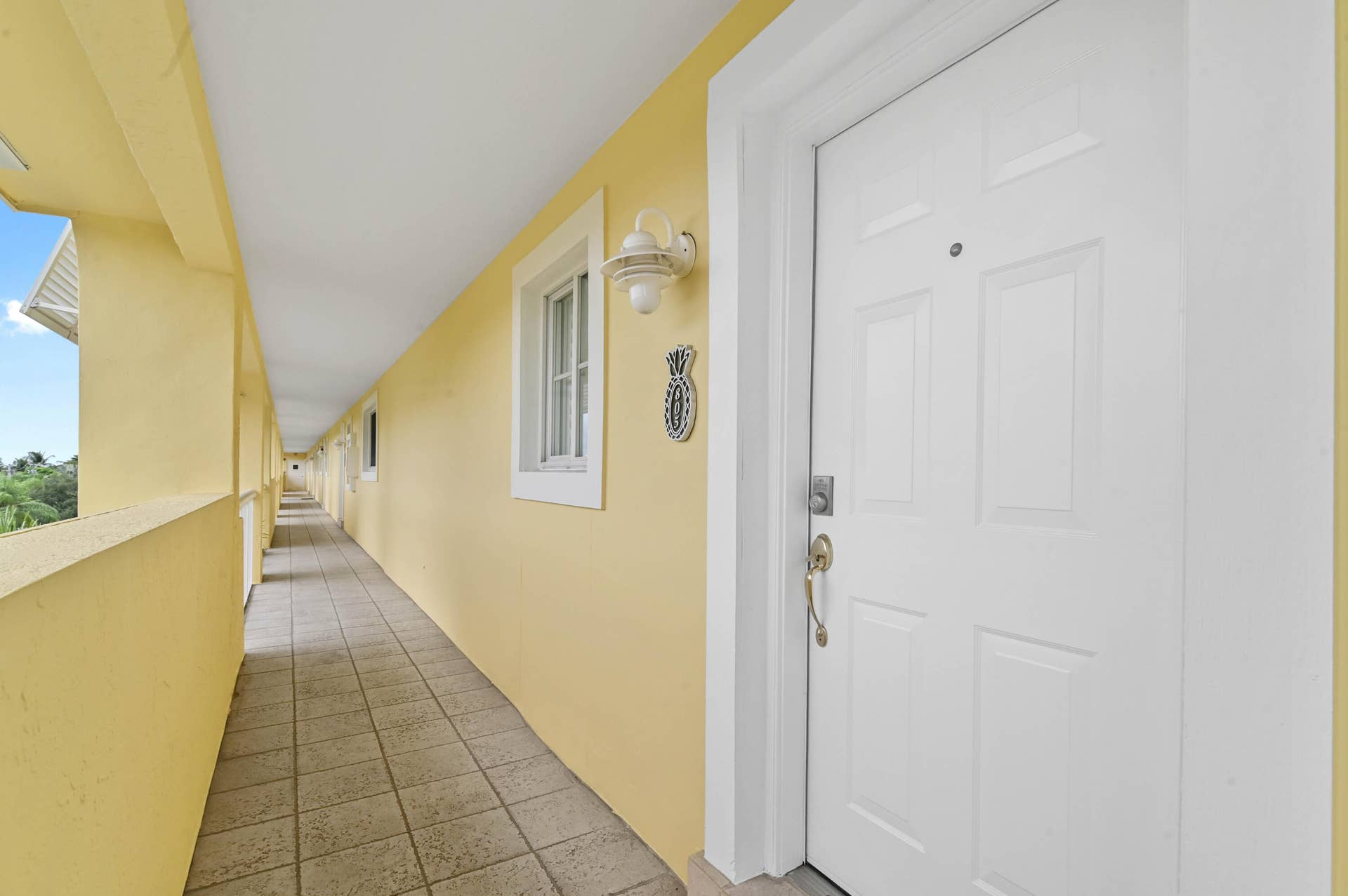 1501 E BROWARD Boulevard, #805, Fort Lauderdale, Fort Lauderdale, FL 33301 04 Entry 01