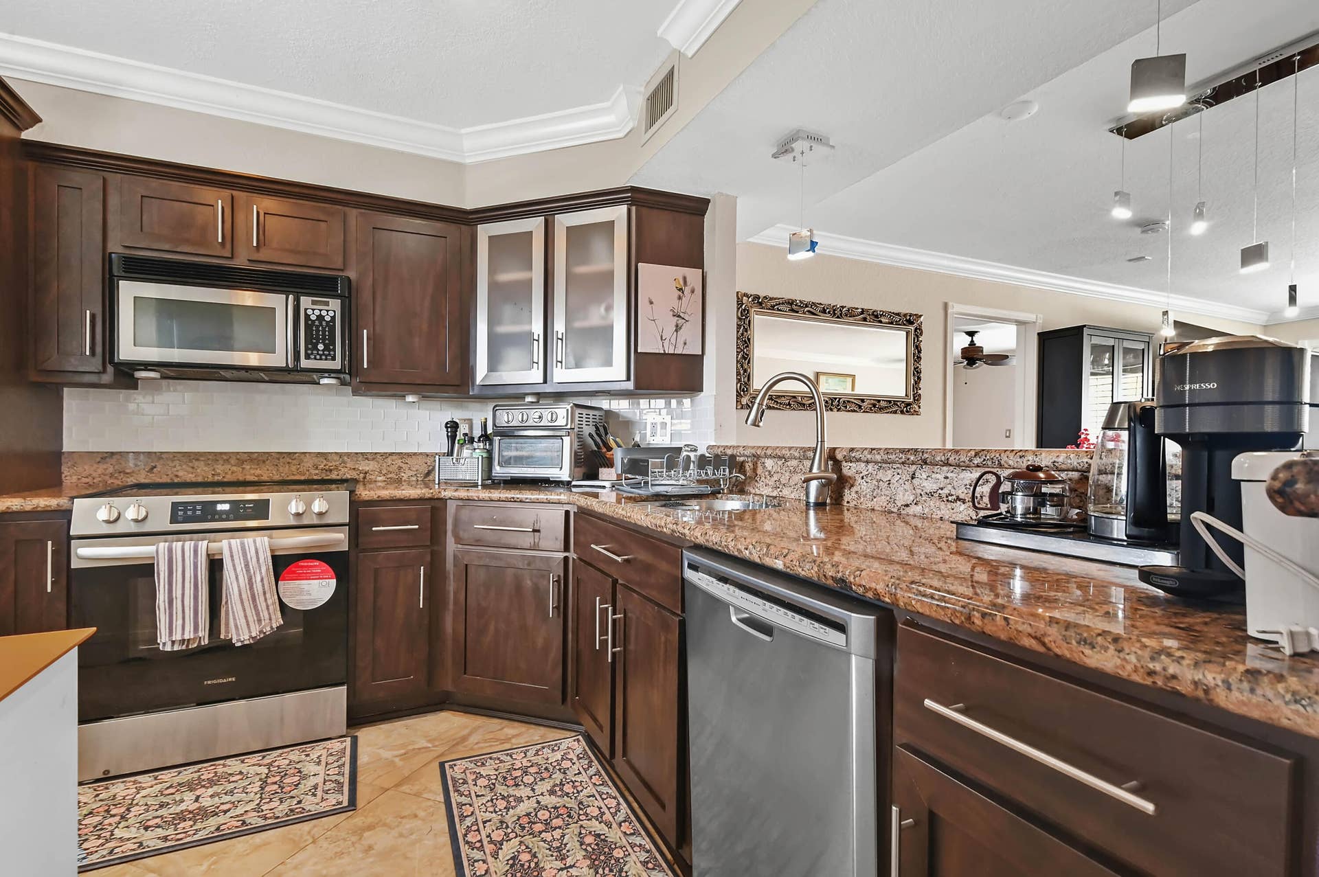 1501 E BROWARD Boulevard, #805, Fort Lauderdale, Fort Lauderdale, FL 33301 07 Kitchen 02