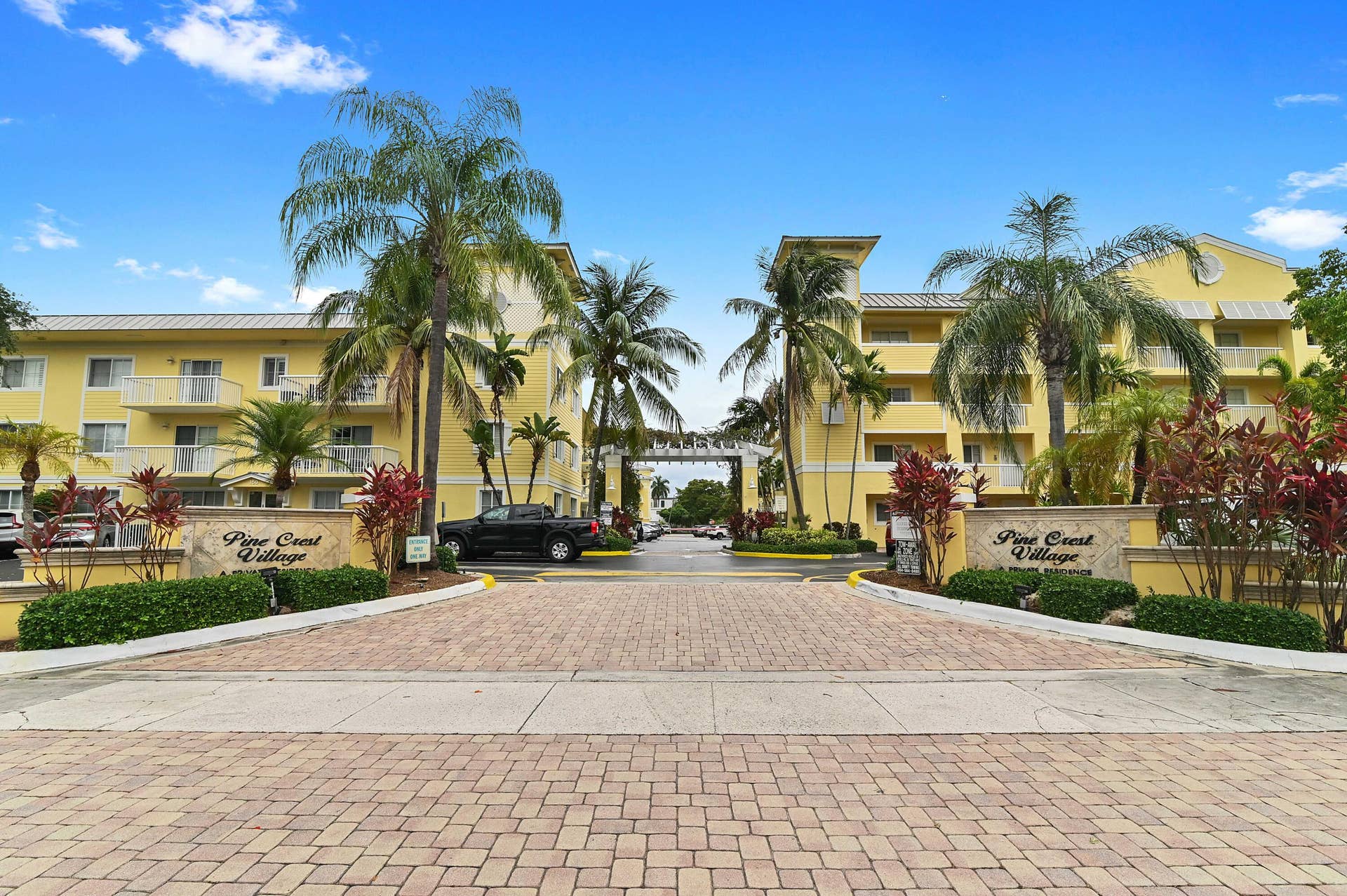 1501 E BROWARD Boulevard, #805, Fort Lauderdale, Fort Lauderdale, FL 33301 03 Front 013