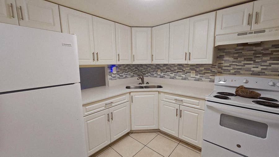 Property photo for 4200 NW 3RD Court, #122, Plantation, FL