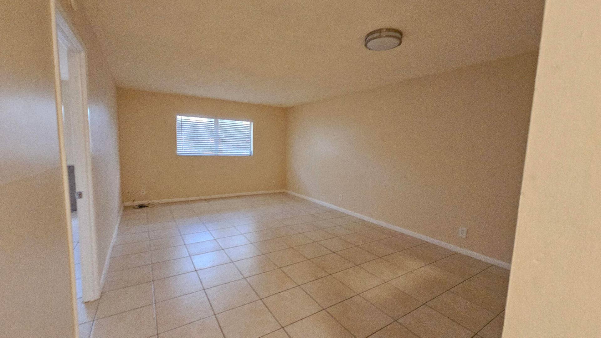 4200 NW 3RD Court, #122, Plantation, FL 33317 20260523_153117