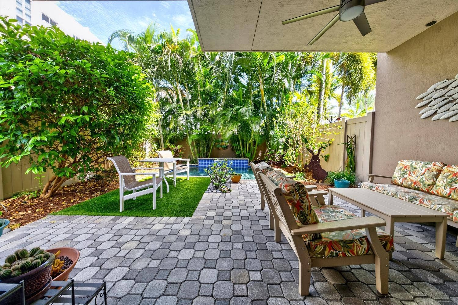930 NE 16th Avenue, Fort Lauderdale, FL 33304 004-034-Back Yard-1500x1000