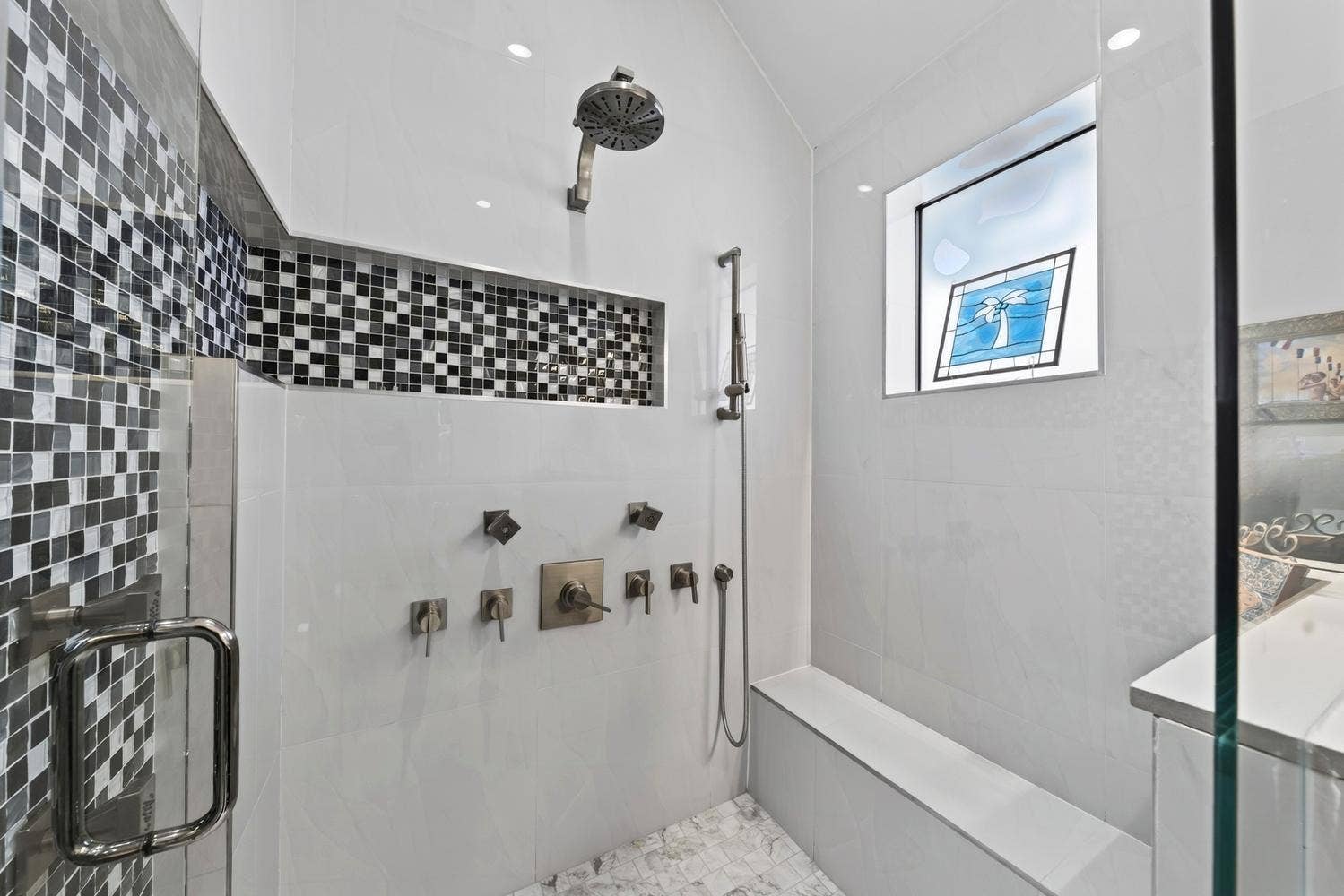 930 NE 16th Avenue, Fort Lauderdale, FL 33304 045-012-Primary Bath-1500x1000