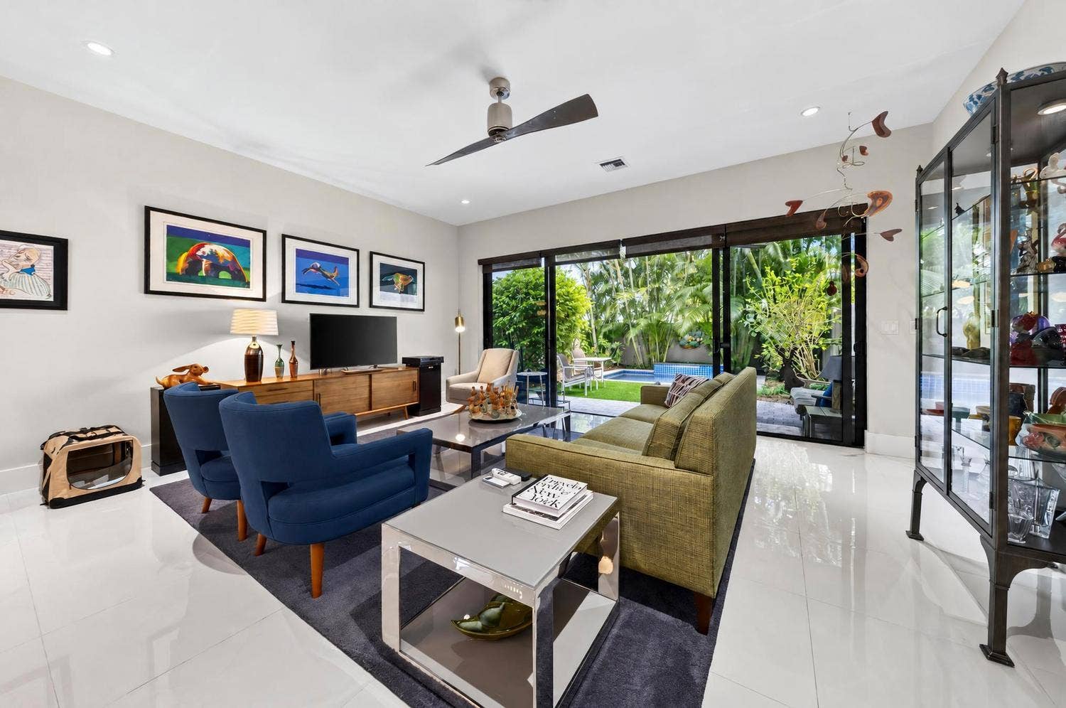 930 NE 16th Avenue, Fort Lauderdale, FL 33304 013-038-Living Room-1500x996