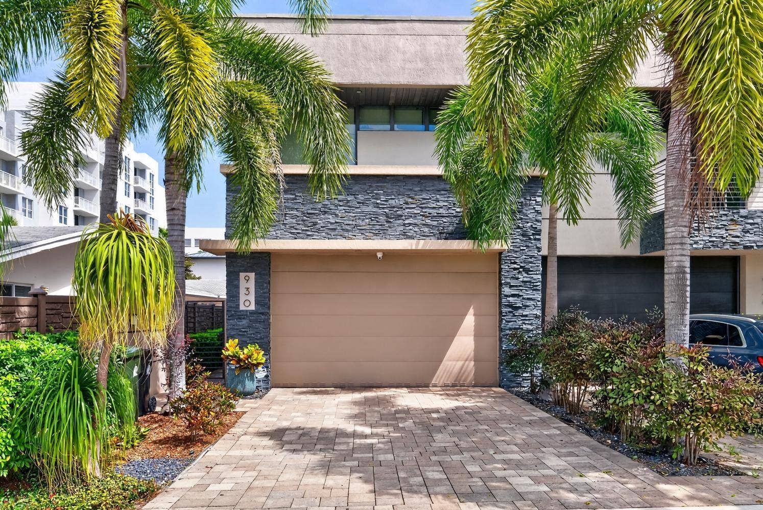 930 NE 16th Avenue, Fort Lauderdale, FL 33304 001-005-Front Exterior-1495x1000