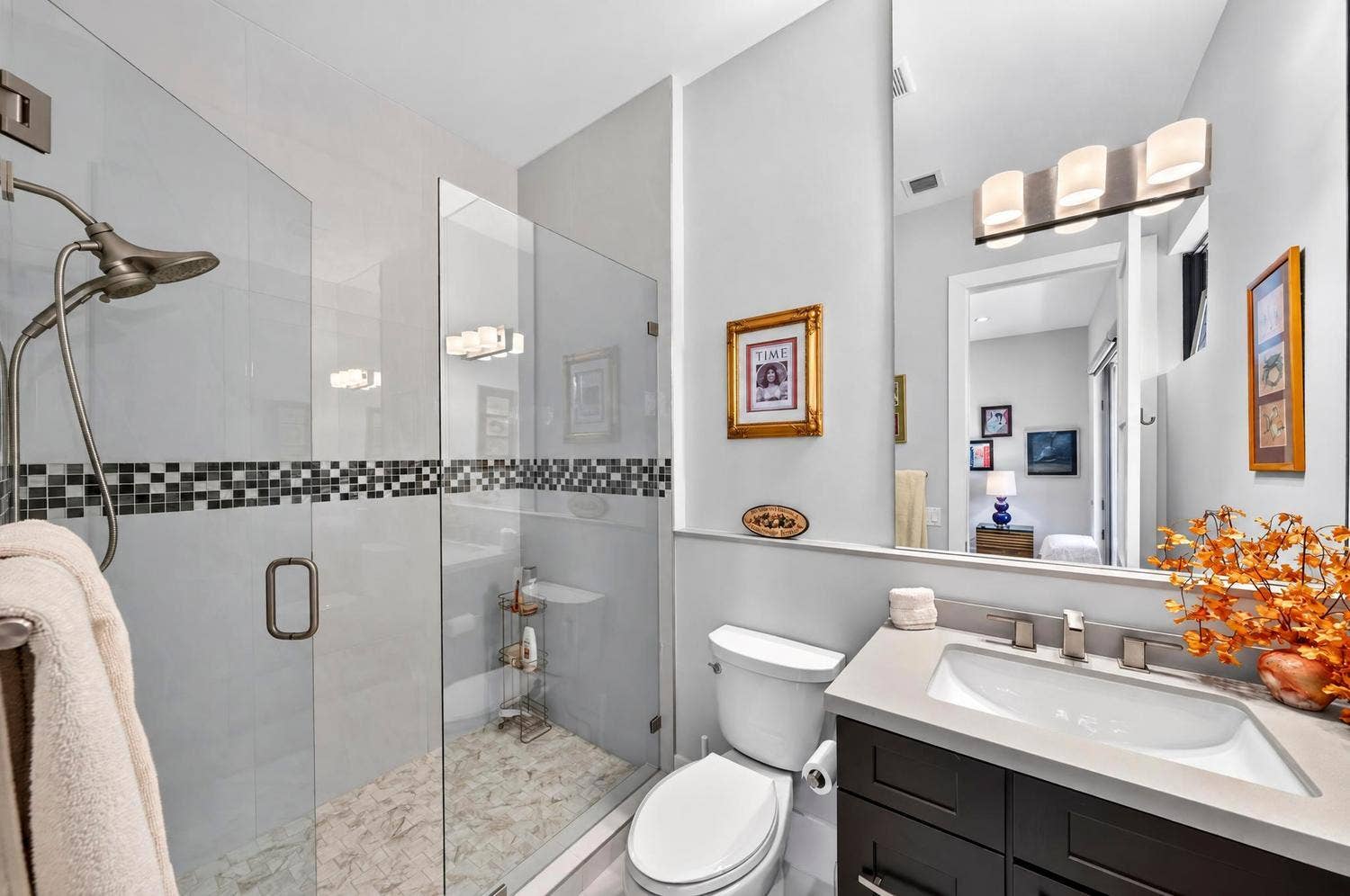 930 NE 16th Avenue, Fort Lauderdale, FL 33304 039-017-Bathroom-1500x996