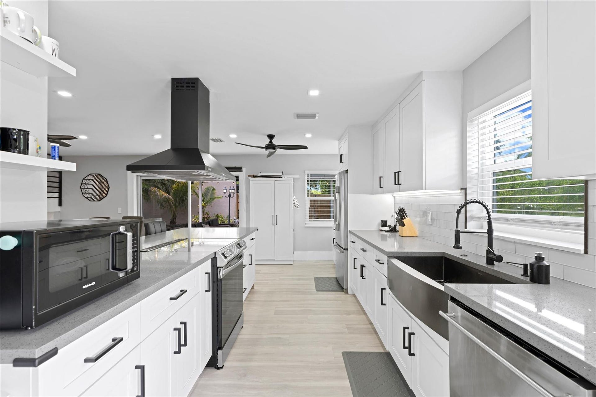 133 SW 159TH Way, Sunrise, FL 33326 Photo 10