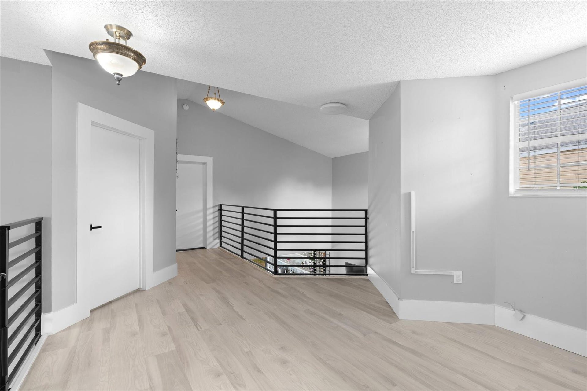133 SW 159TH Way, Sunrise, FL 33326 Photo 15