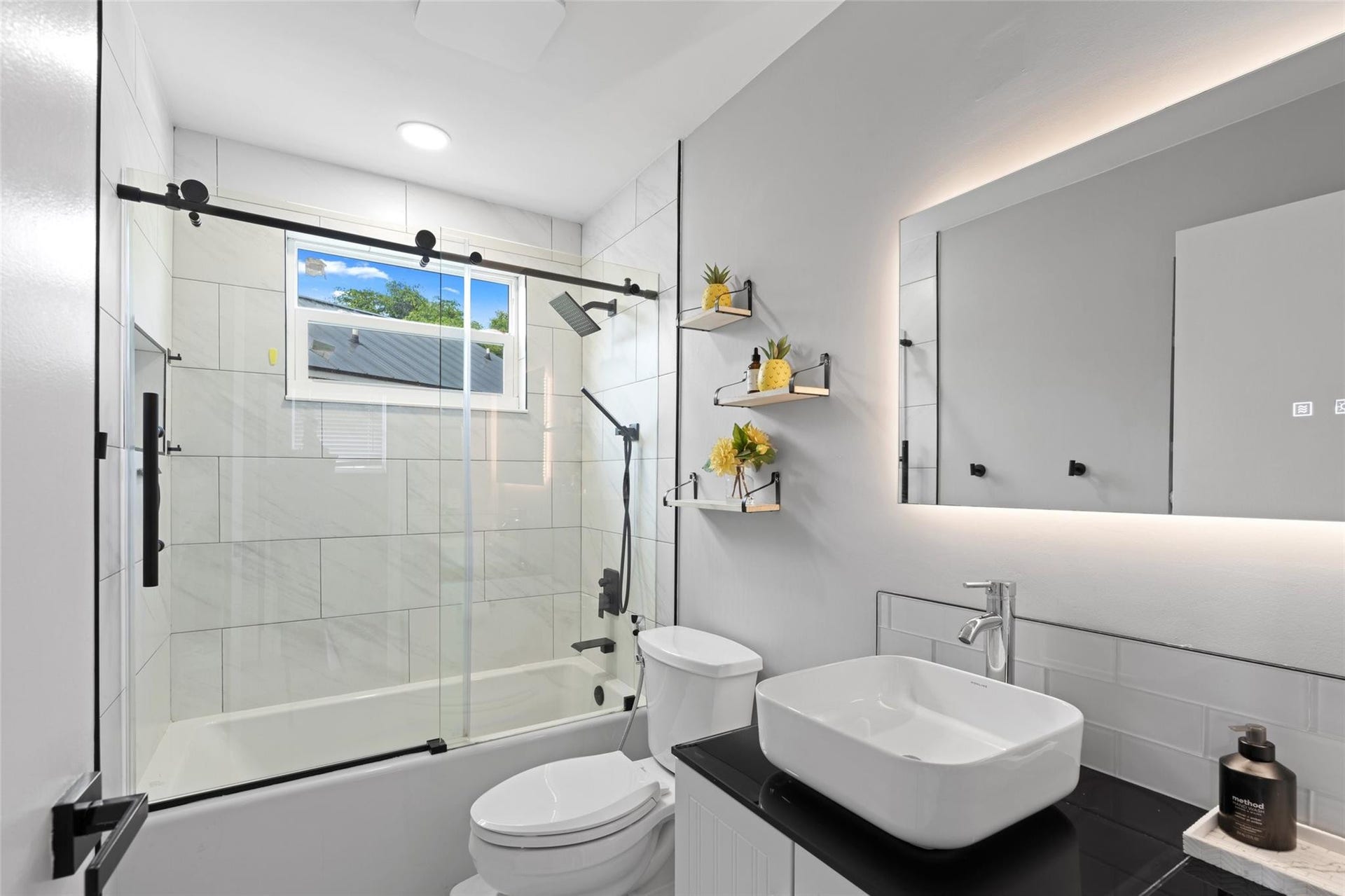 133 SW 159TH Way, Sunrise, FL 33326 Guest