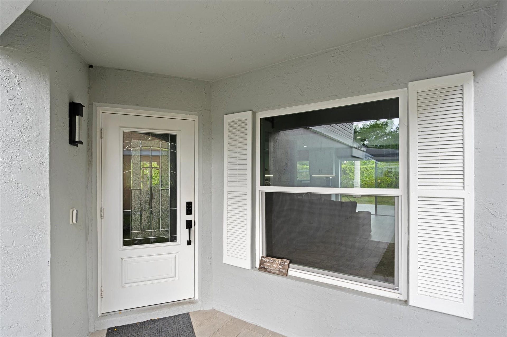 133 SW 159TH Way, Sunrise, FL 33326 Photo 2