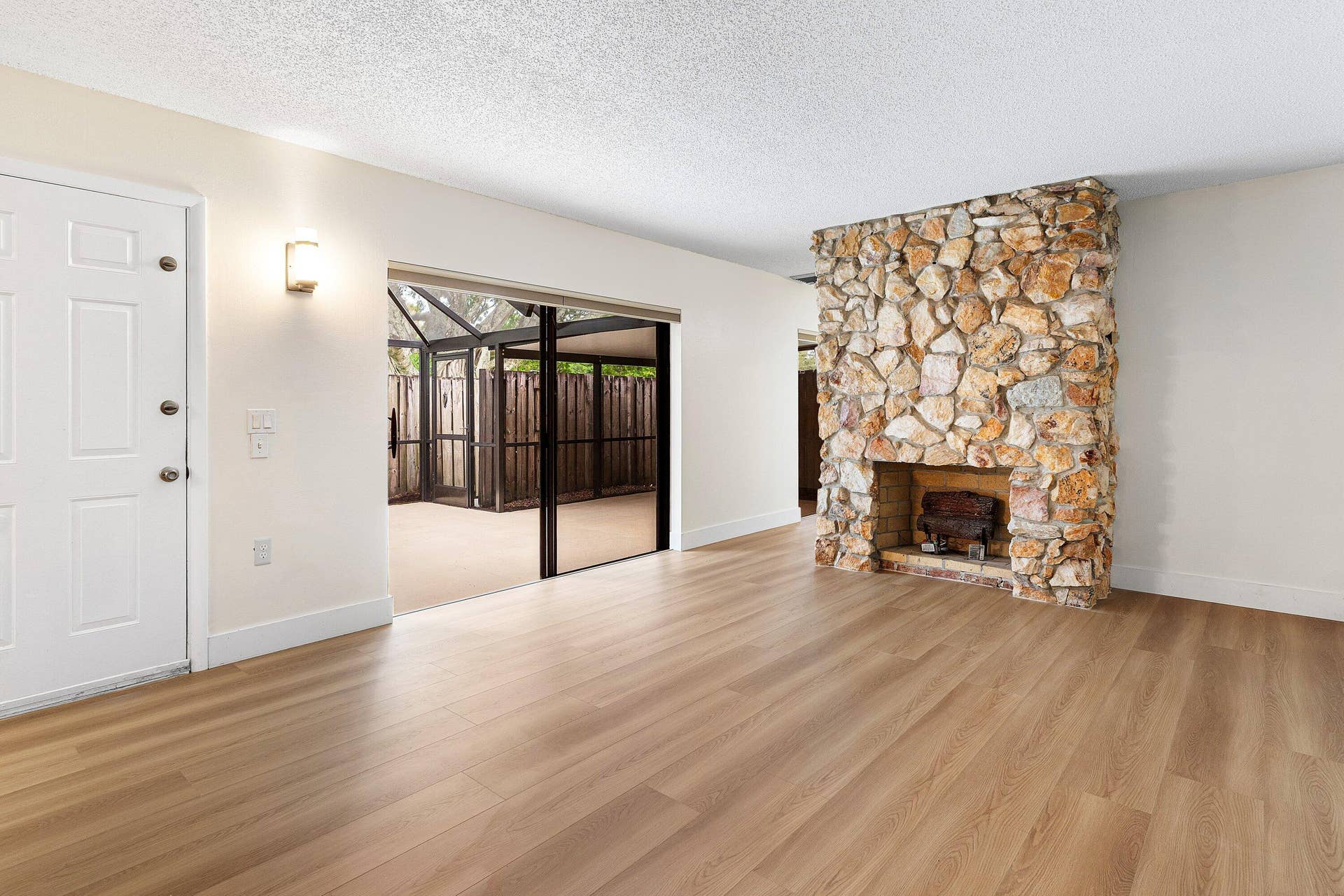 1815 18th Lane, Palm Beach Gardens, FL 33418 Great Room