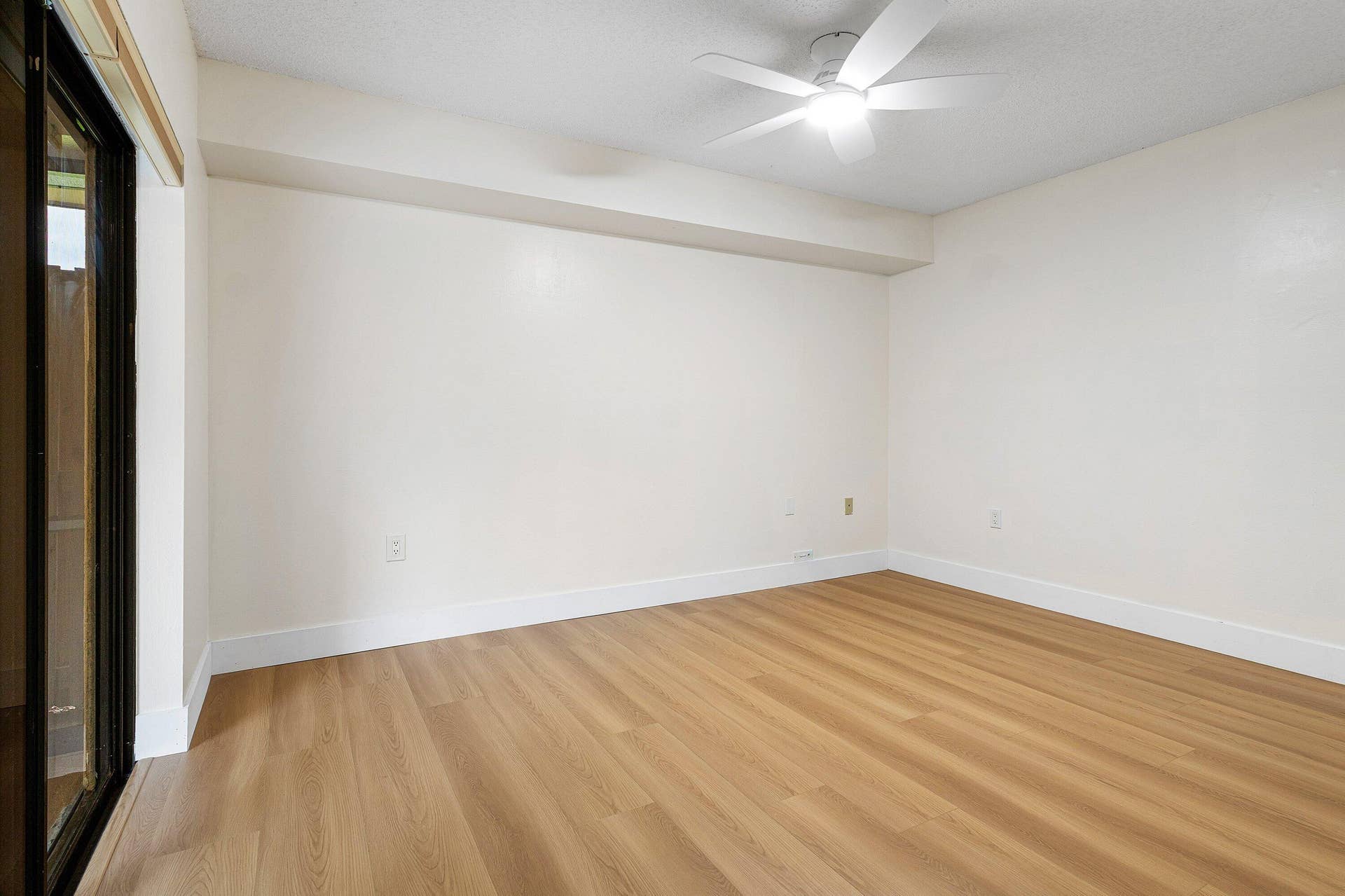 1815 18th Lane, Palm Beach Gardens, FL 33418 Bonus Room - Optional 4th Bedroom