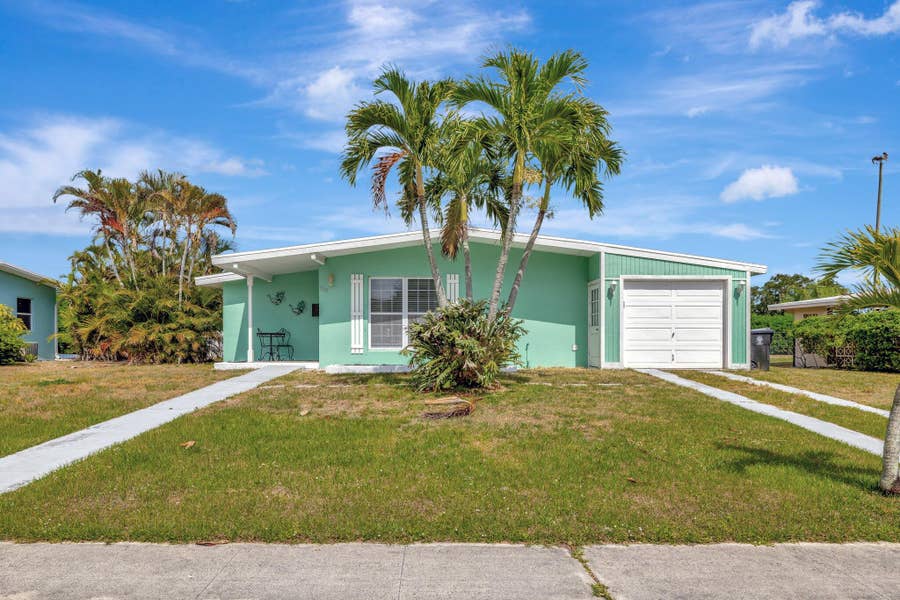 Property photo for 3181 SE PRUITT Road, Port St Lucie, FL