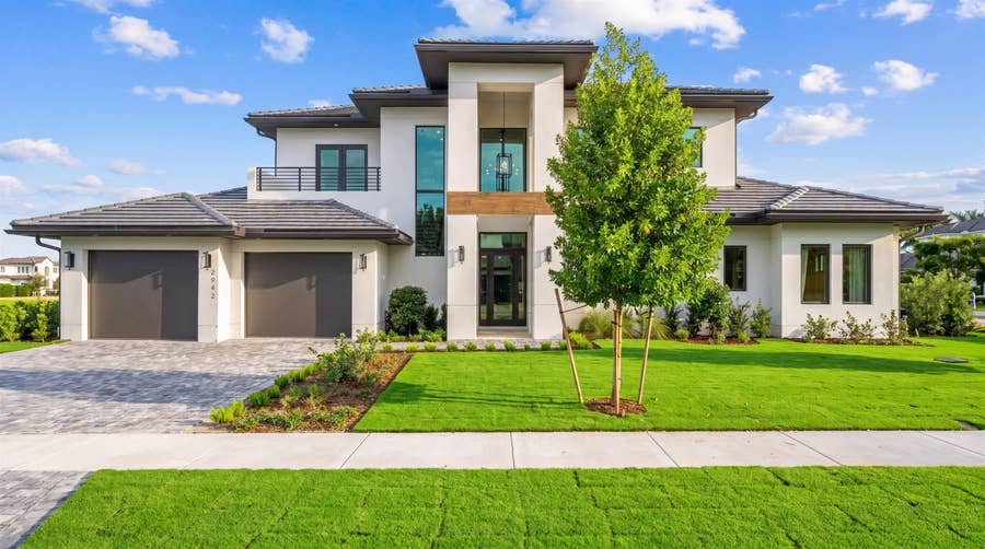 Property photo for 2942 BLUE CYPRESS Circle, Wellington, FL