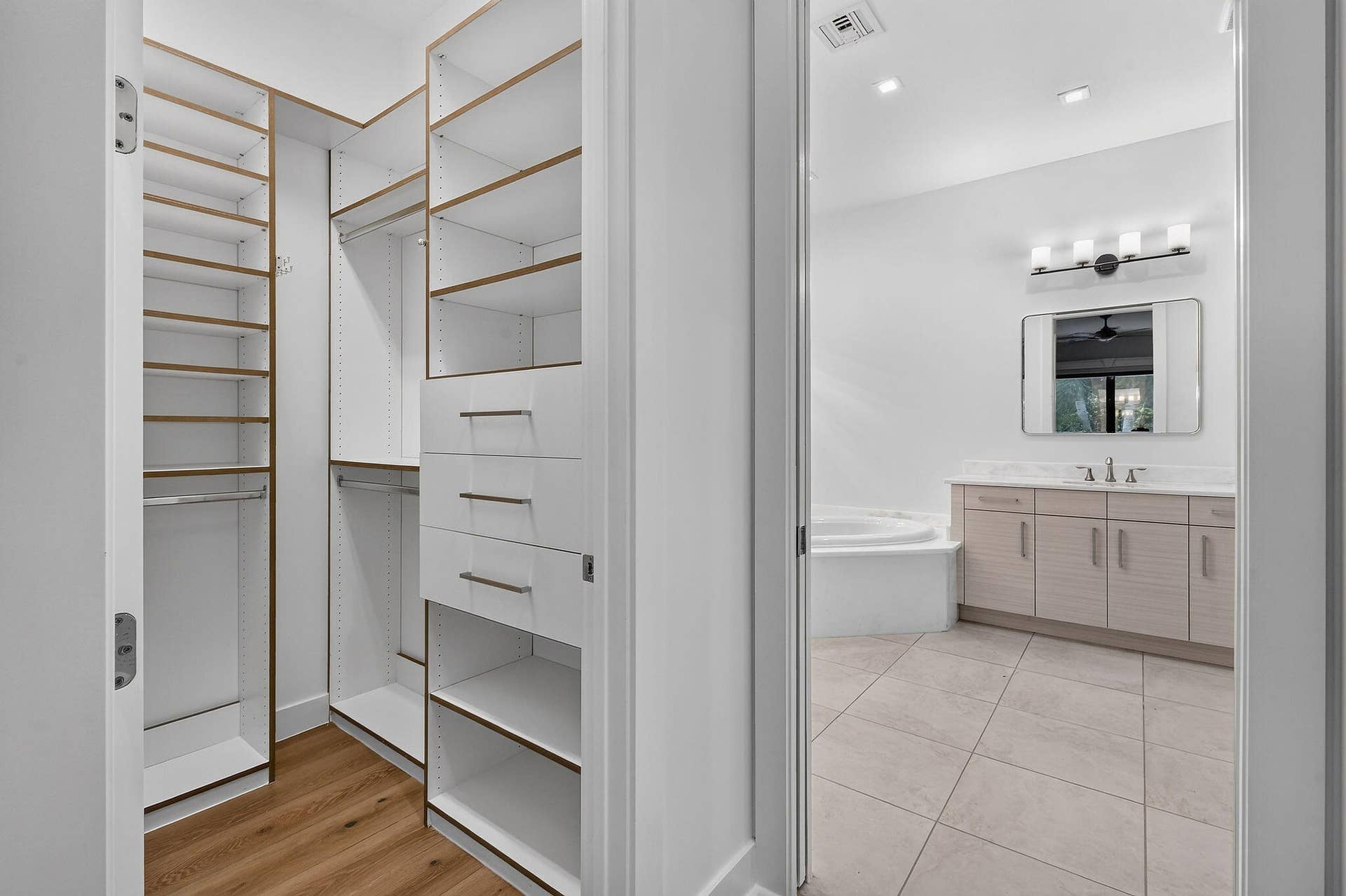 Custom Closets