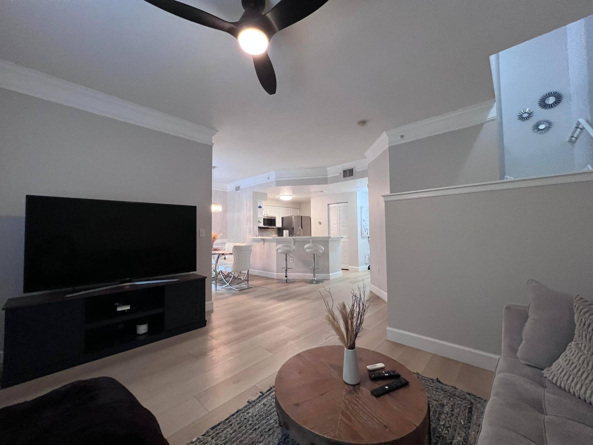 245 MURCIA Drive, #206, Jupiter, Jupiter, FL 33458 IMG_7493