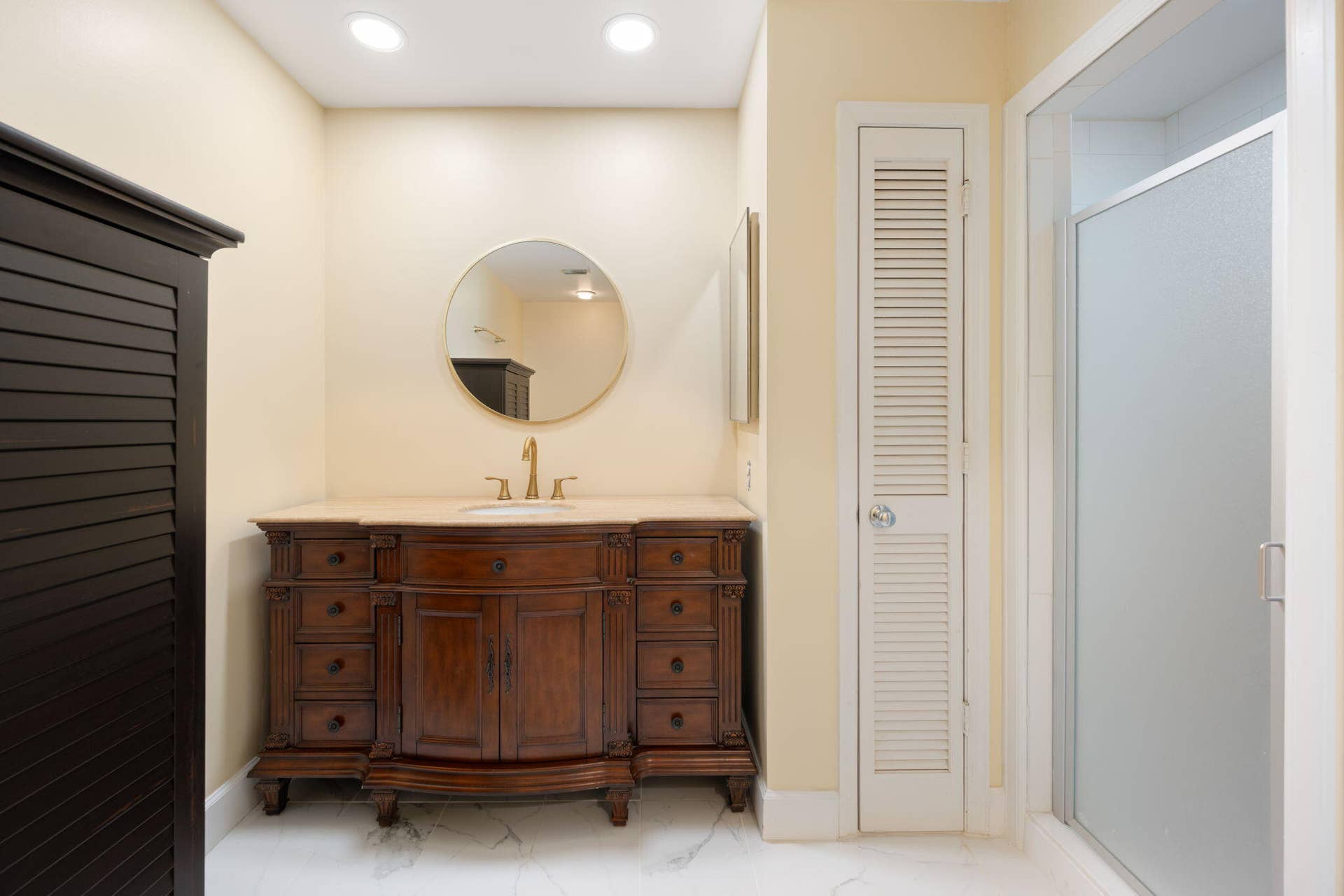21-web-or-mls-5040 Harmony Circle 203--2