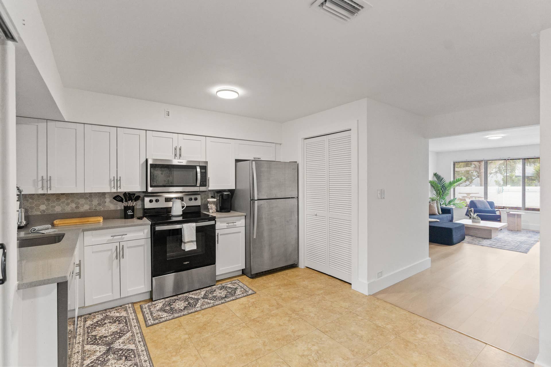 2121 NE 51st Court, Fort Lauderdale, FL 33308 21